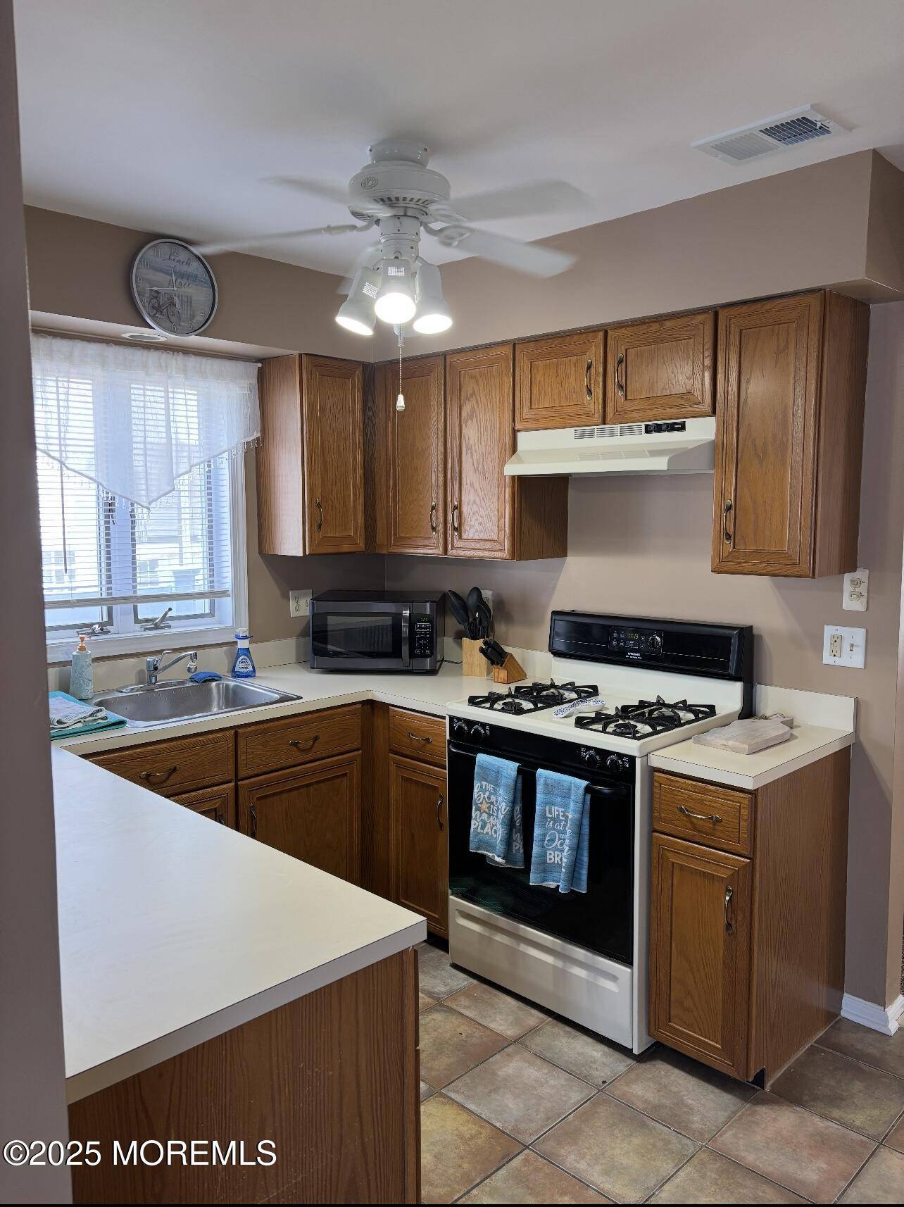 Seaside Heights, NJ 08751,6264 Sherman Avenue #3