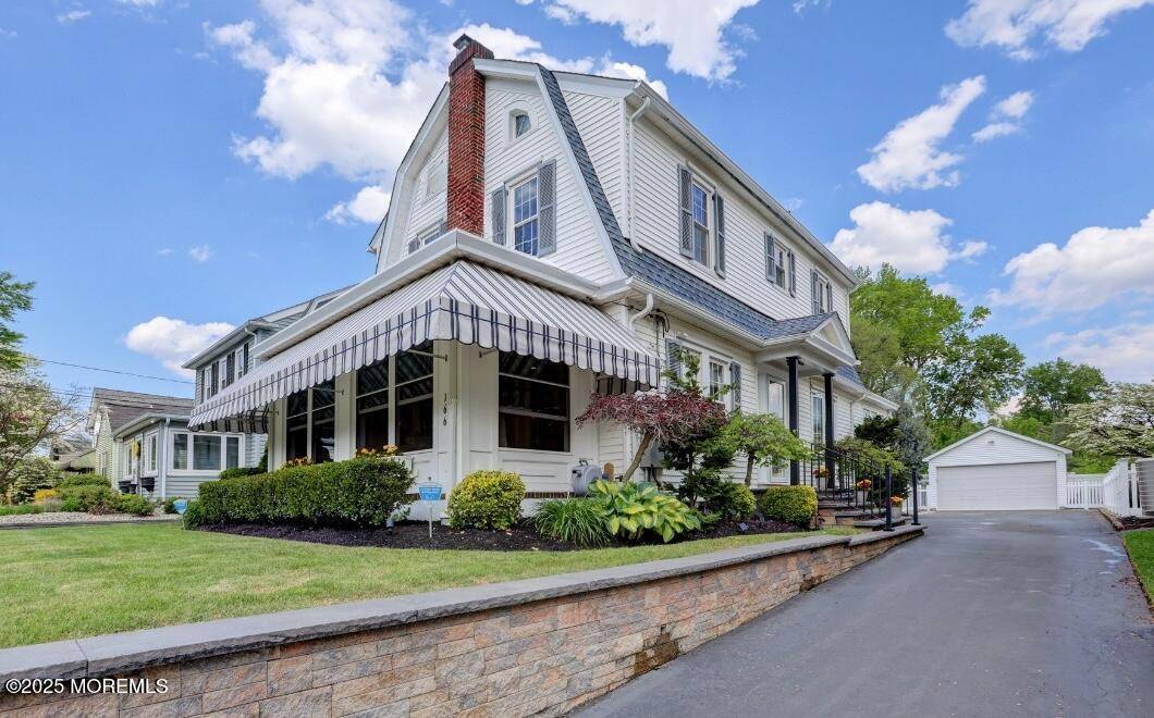 Hamilton, NJ 08619,166 Grayson Avenue