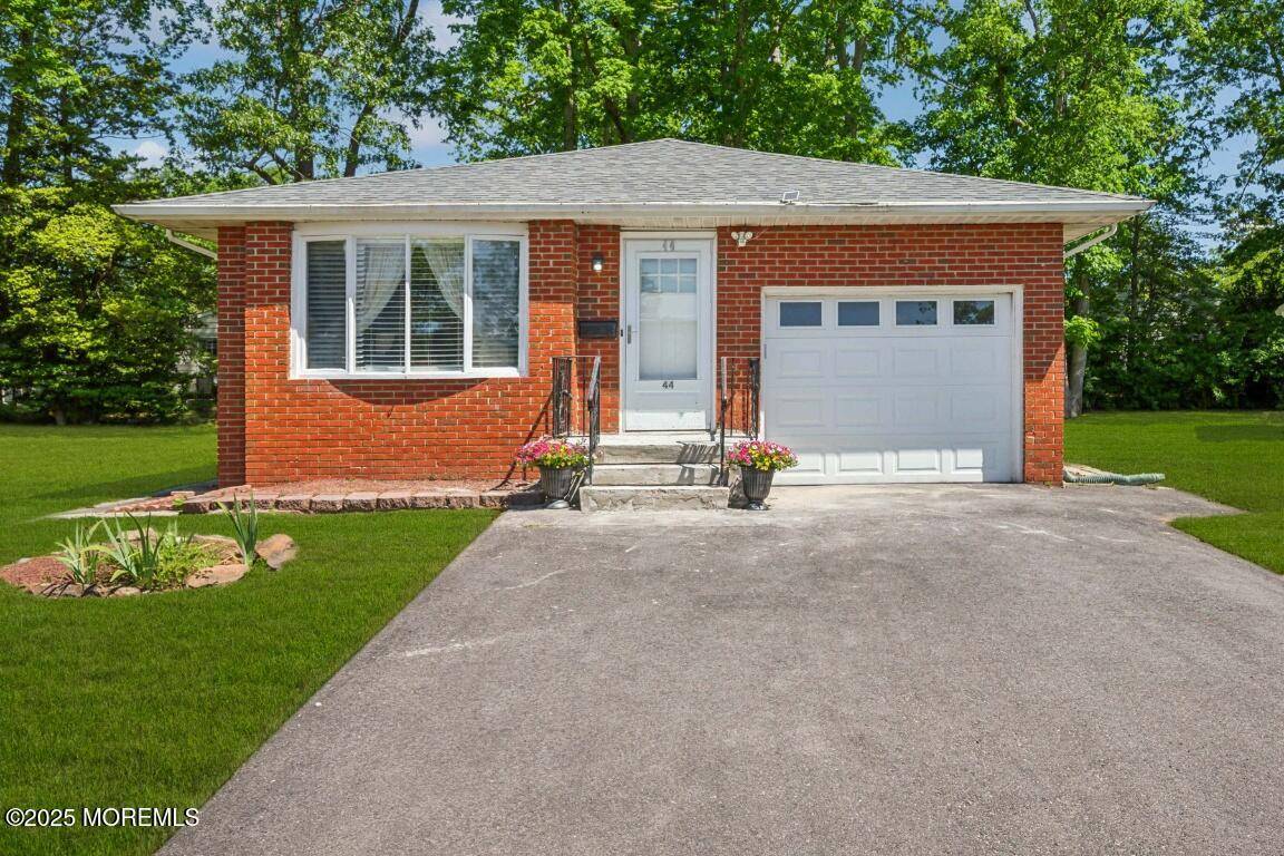 Toms River, NJ 08755,44 Gardenia Way