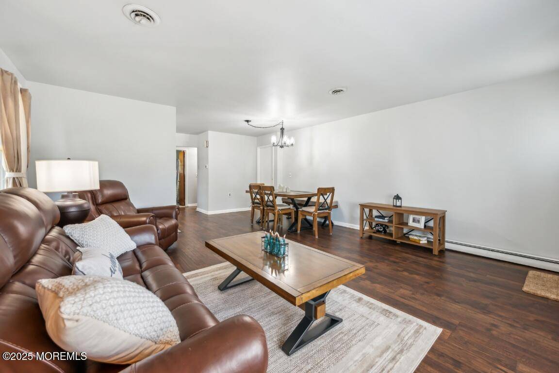 Toms River, NJ 08755,44 Gardenia Way