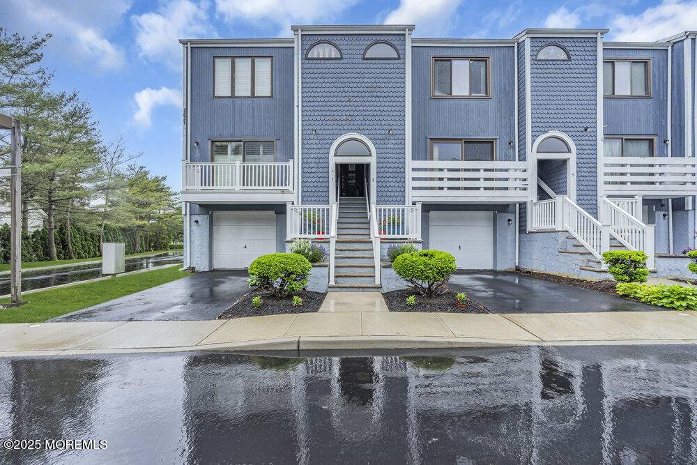 Brielle, NJ 08730,3 Black Pine Lane