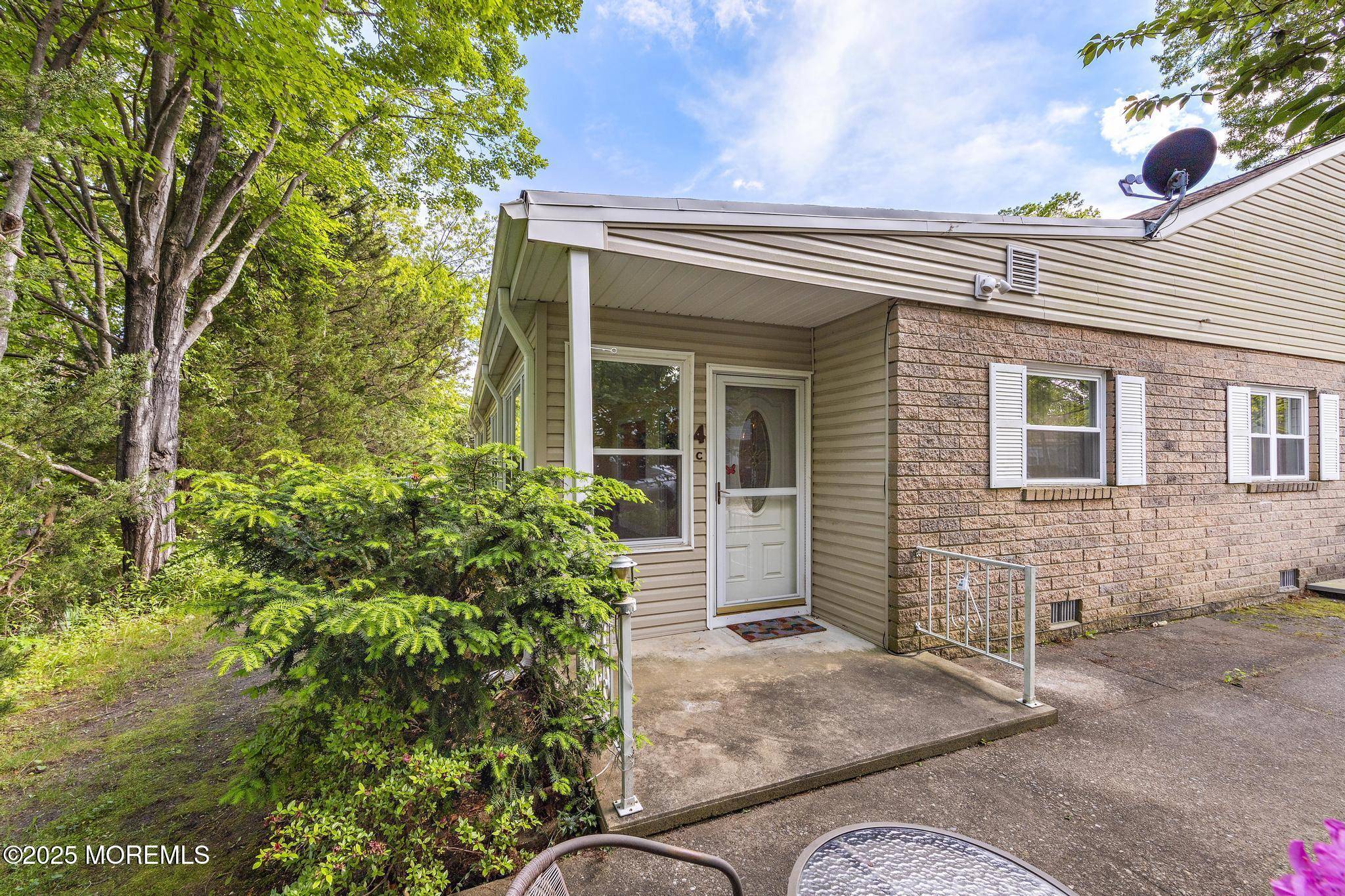 Toms River, NJ 08757,4 Willow Street