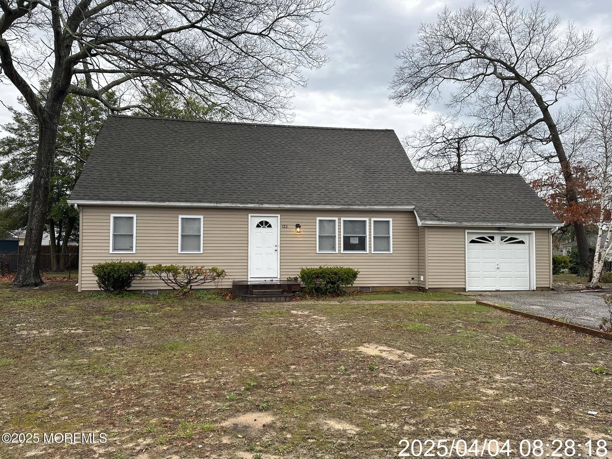 Forked River, NJ 08731,122 Oakwood Place