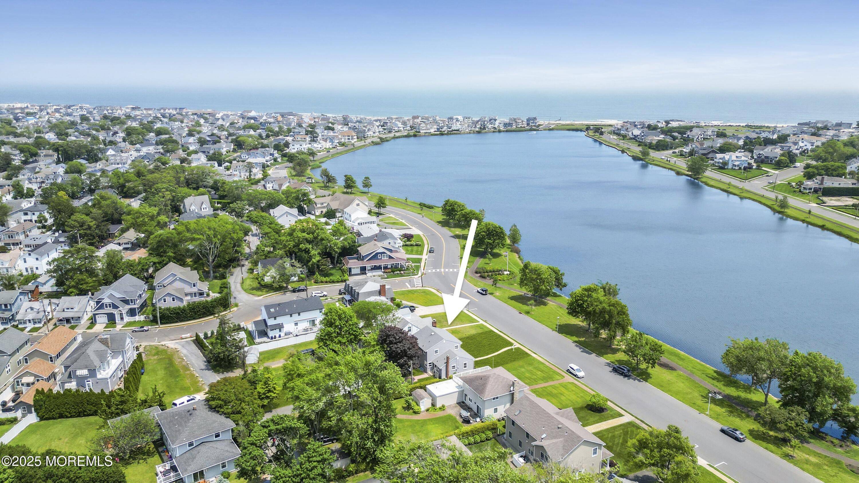 Lake Como, NJ 07719,604 North Boulevard