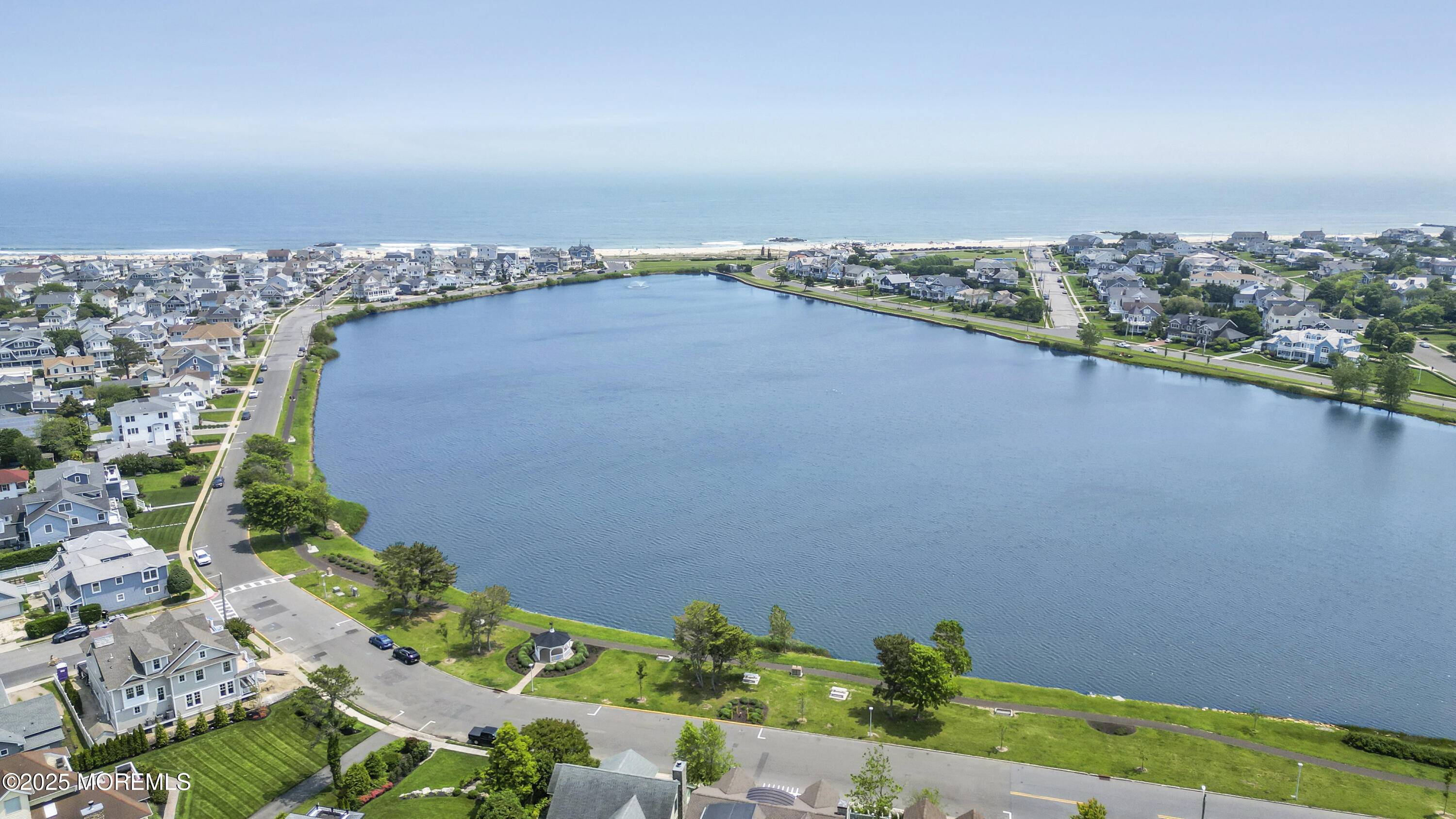 Lake Como, NJ 07719,604 North Boulevard