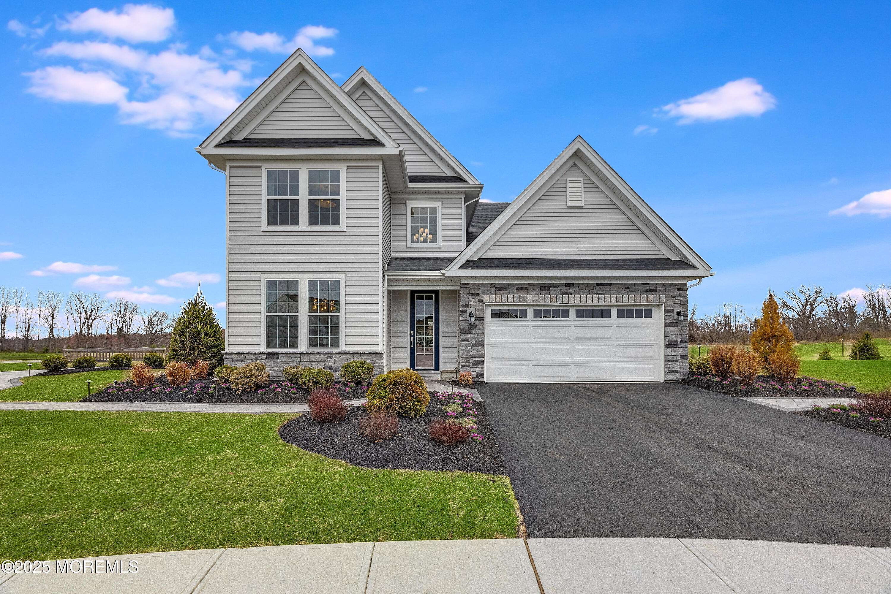 Monroe, NJ 08831,64 Fillmore Drive