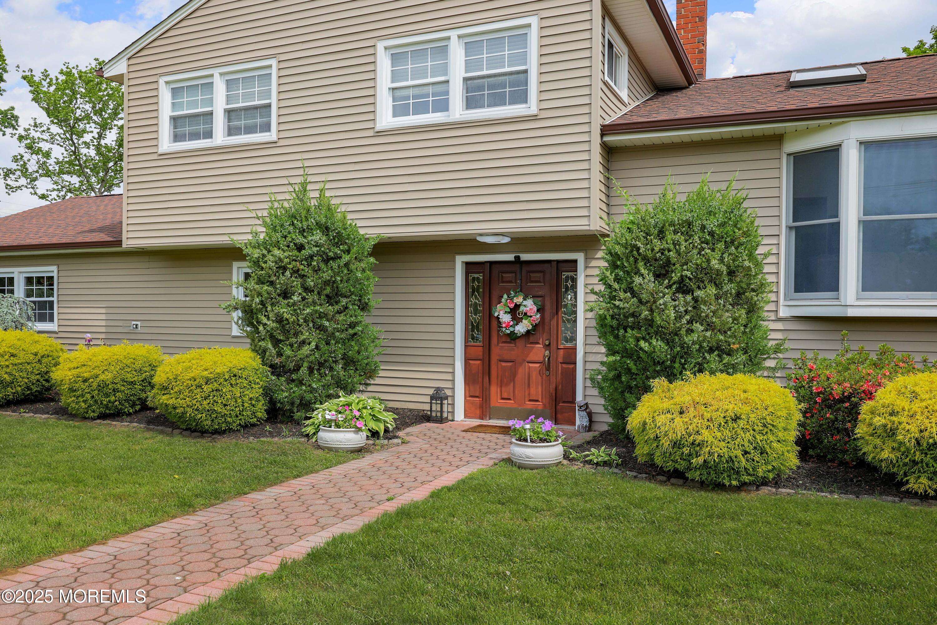 Middletown, NJ 07748,2 Nassau Place