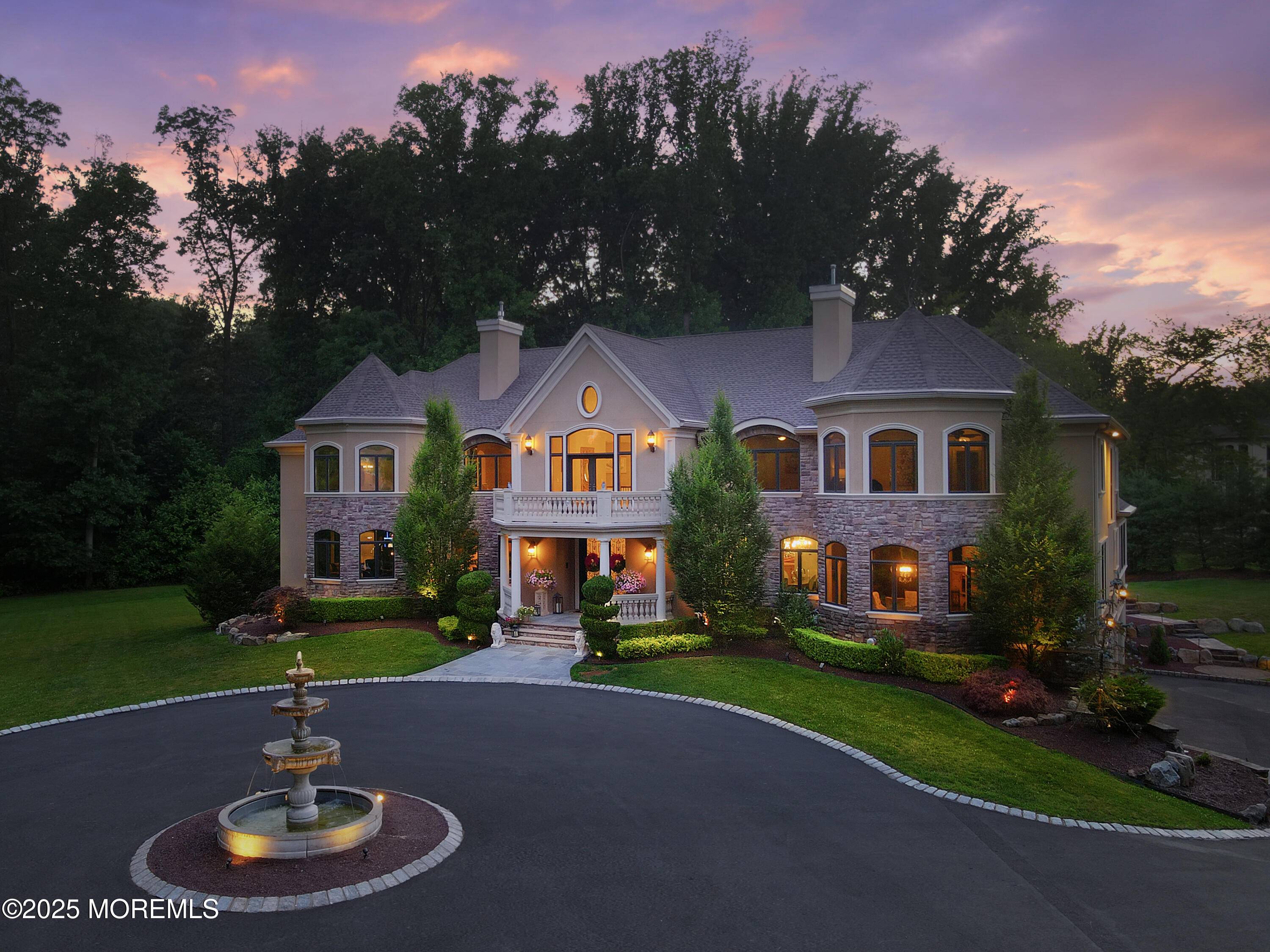 Holmdel, NJ 07733,6 Bordens Brook Way