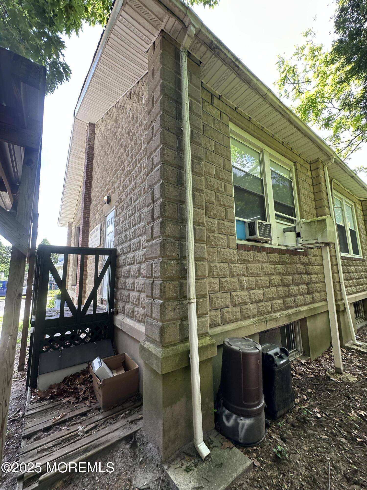 Beverly, NJ 08010,400 Magnolia Street