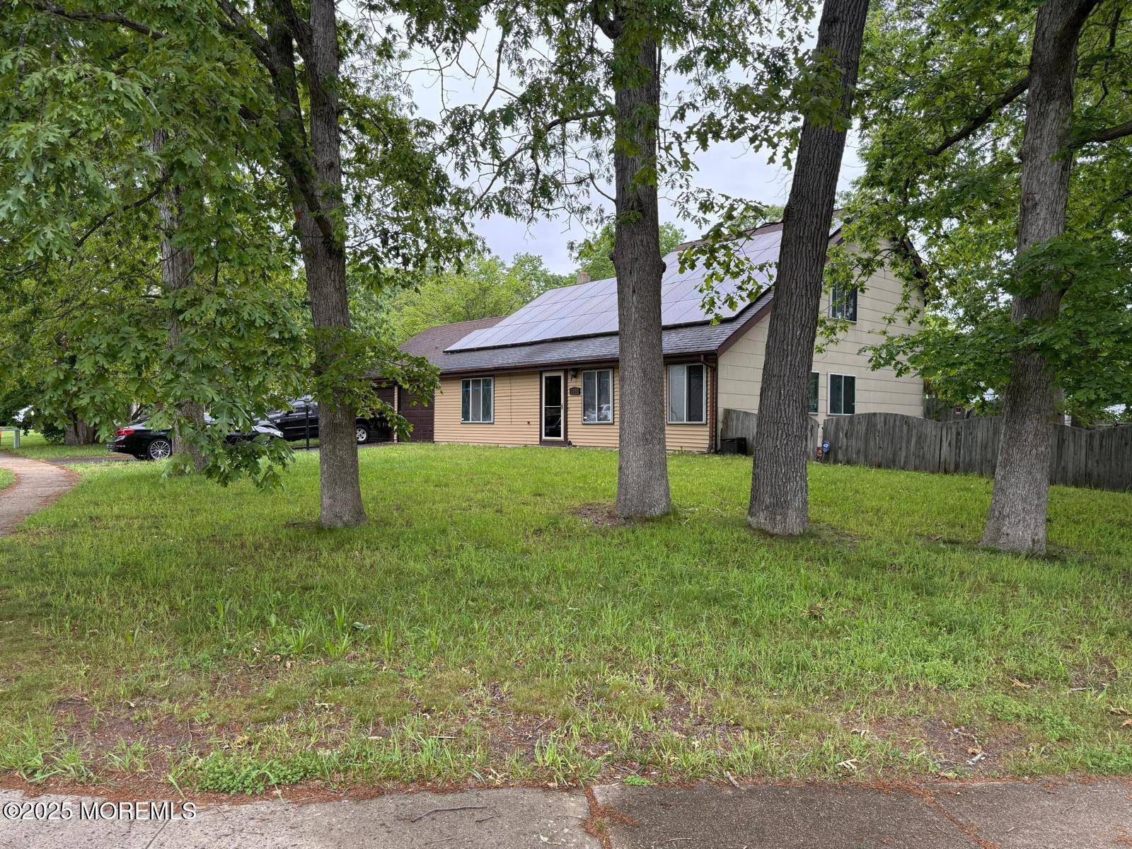 Lakewood, NJ 08701,1557 Alamitos Drive
