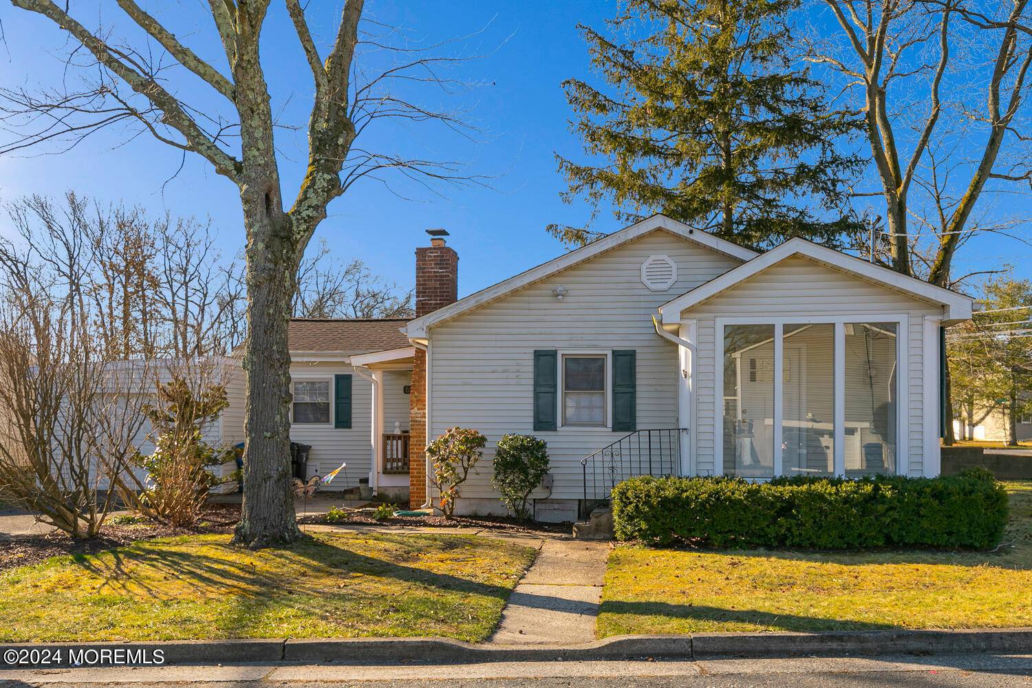 North Middletown, NJ 07748,717 Harmony Road