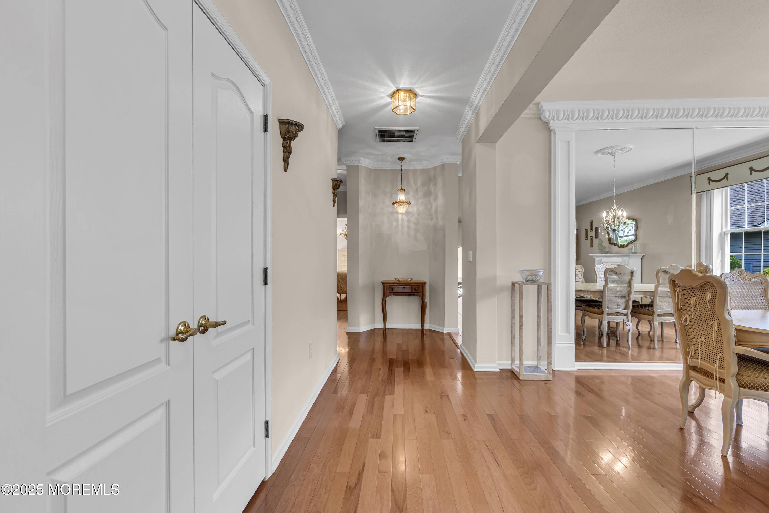 Lakewood, NJ 08701,25 Bellflower Drive