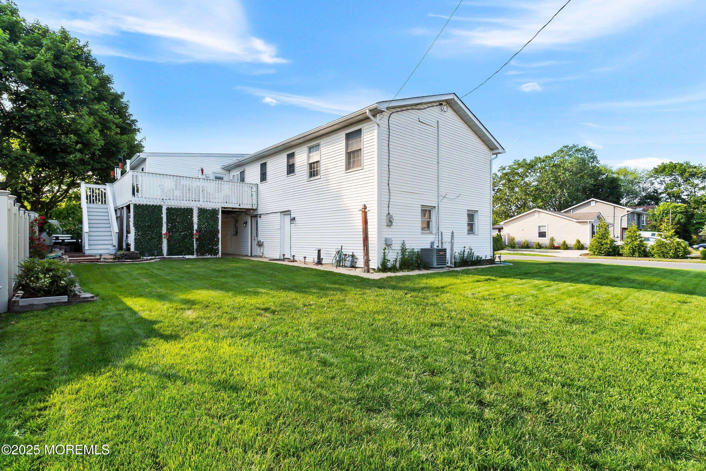 Beachwood, NJ 08722,19 Elm Street