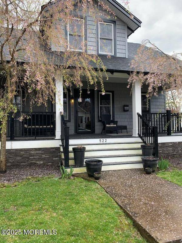 West Allenhurst, NJ 07711,522 Laurel Avenue