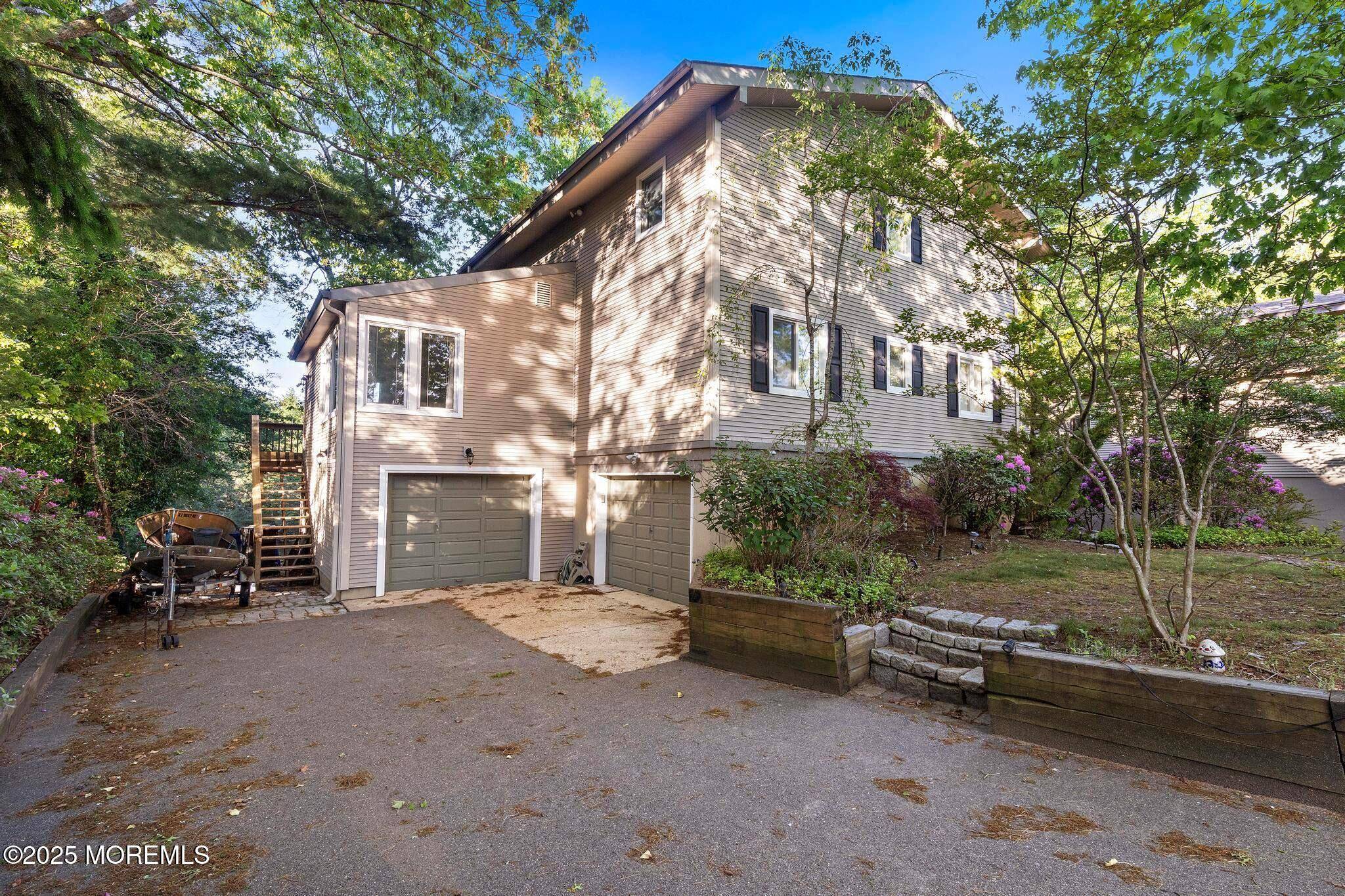 Manahawkin, NJ 08050,833 Buccaneer Lane