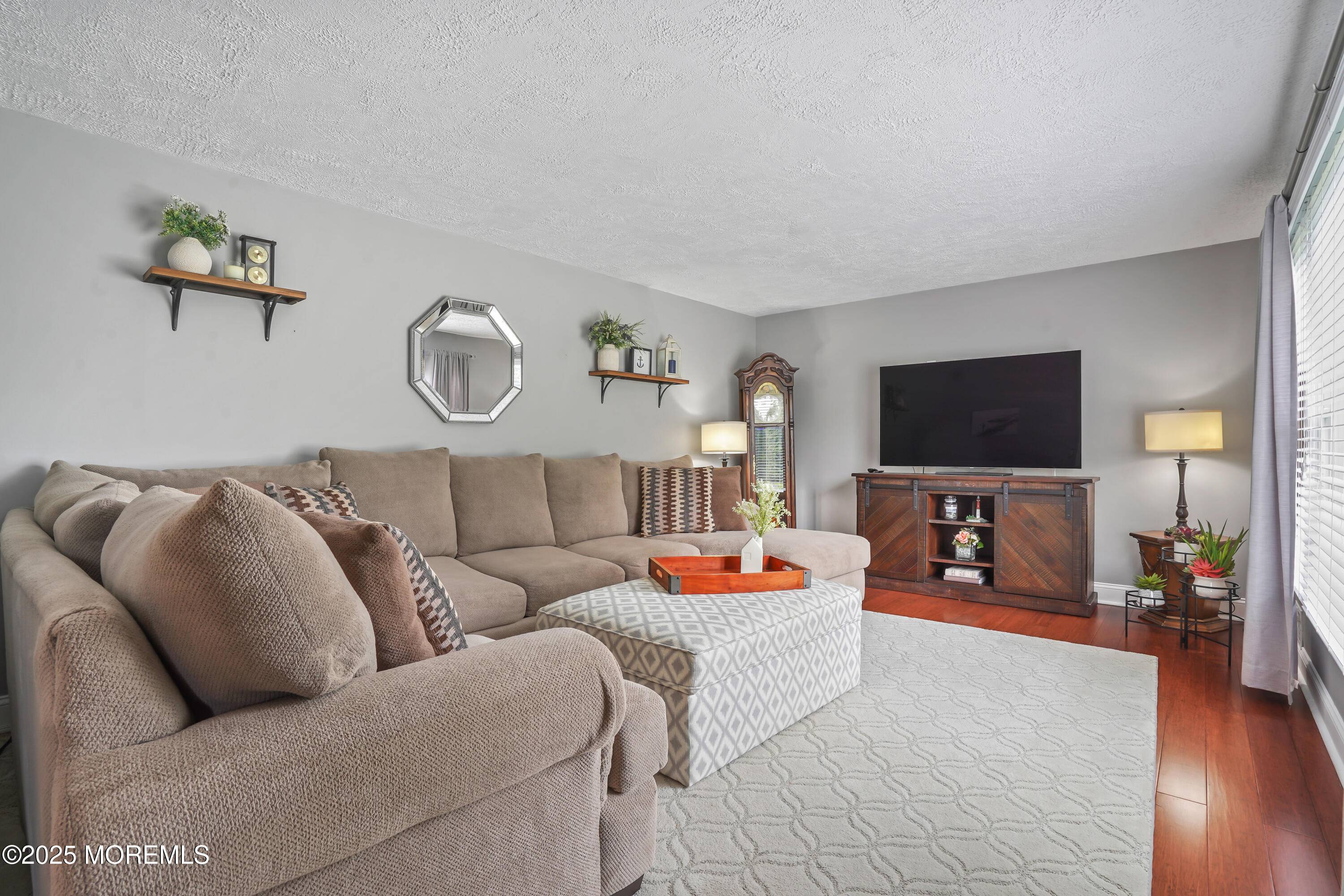 Red Bank, NJ 07701,70 Walnut Avenue