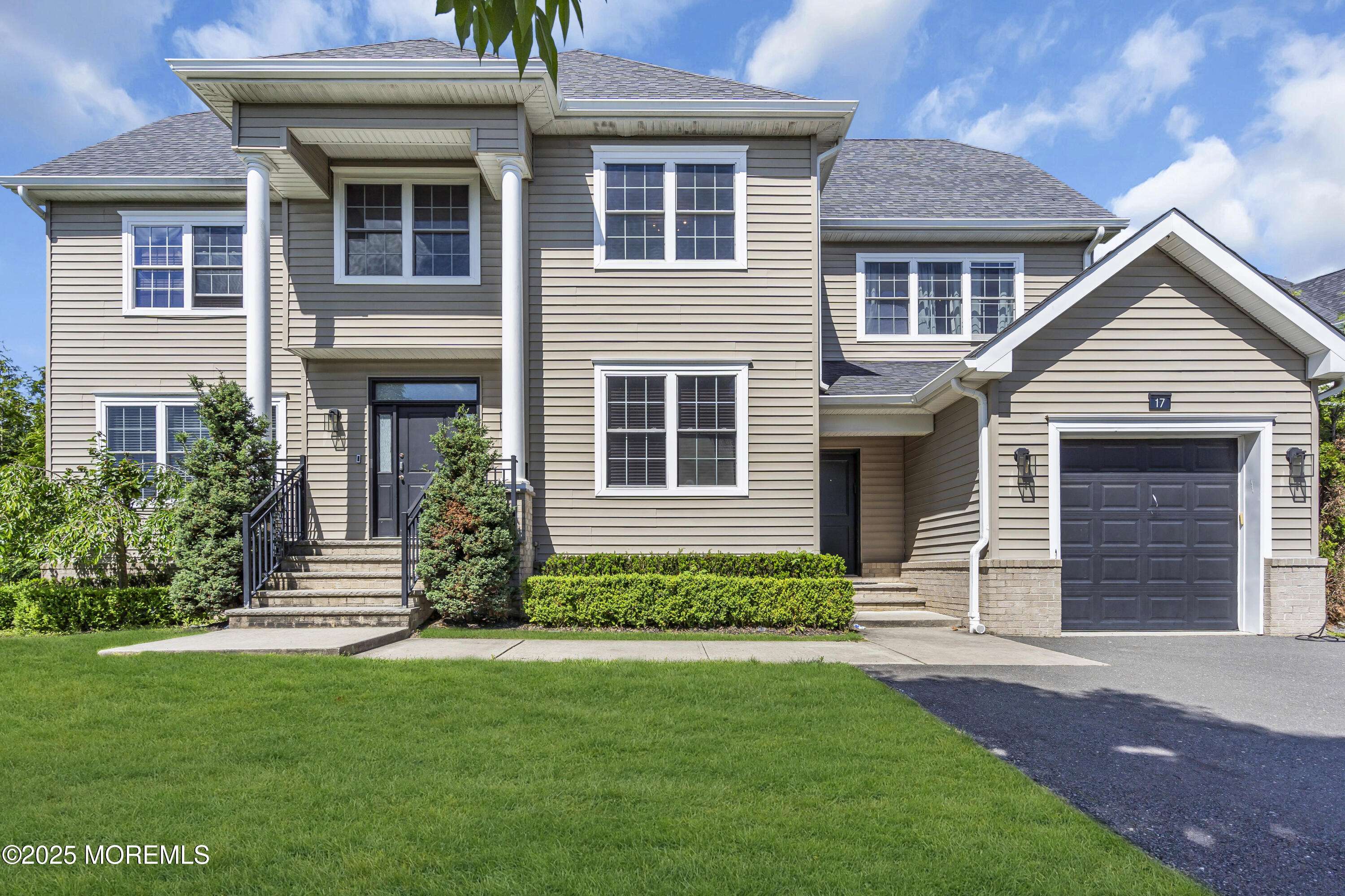 Lakewood, NJ 08701,17 Grandview Drive