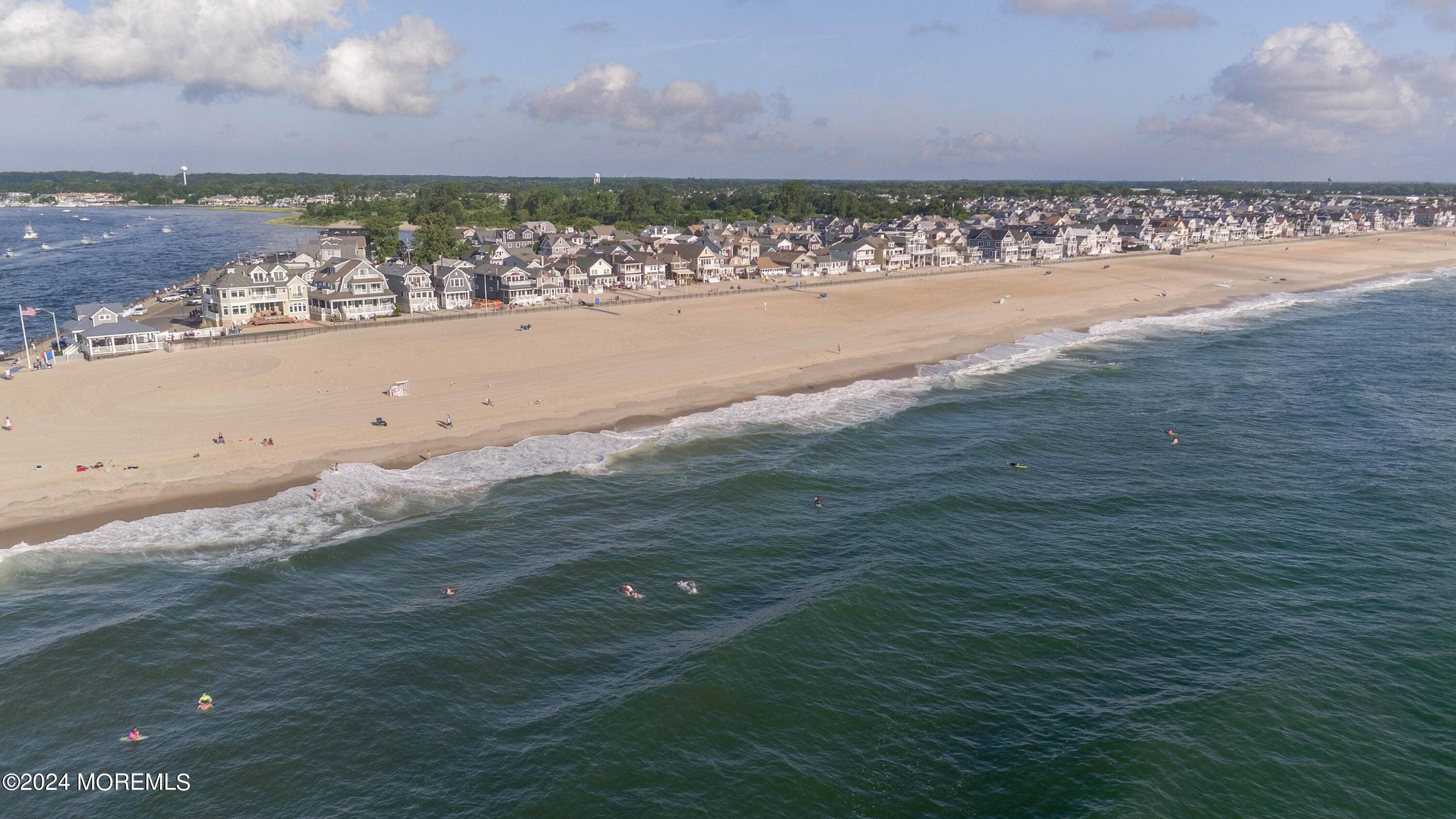 Manasquan, NJ 08736,34 Broad Street #306