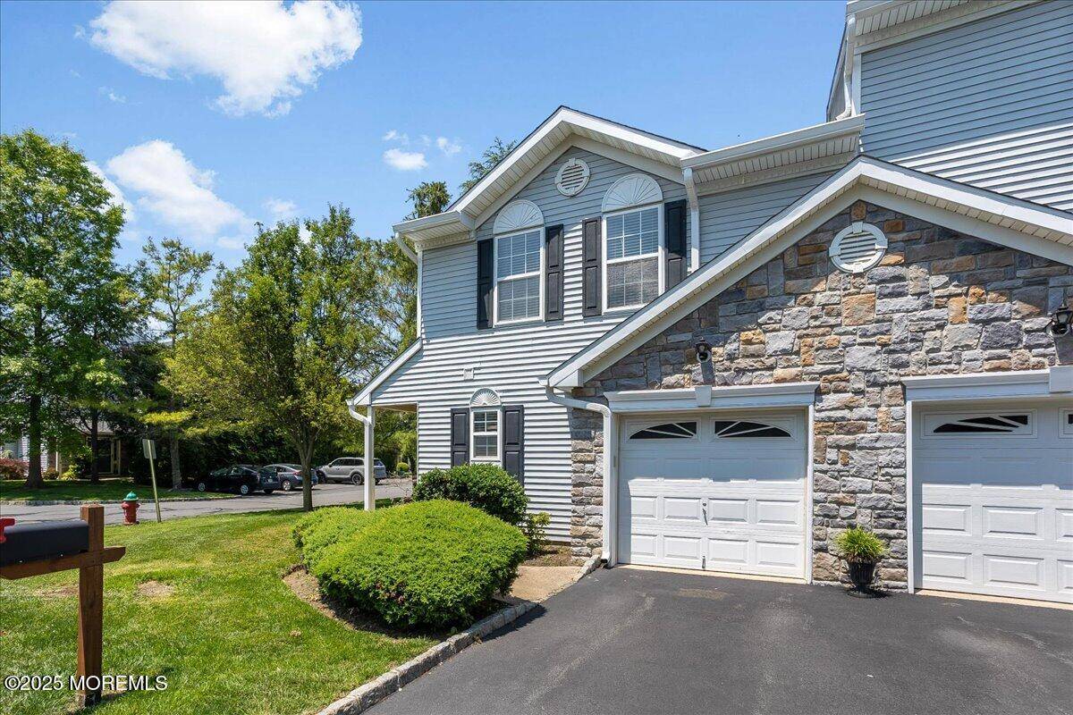 Laurence Harbor, NJ 08879,24 Hanna Lane #304