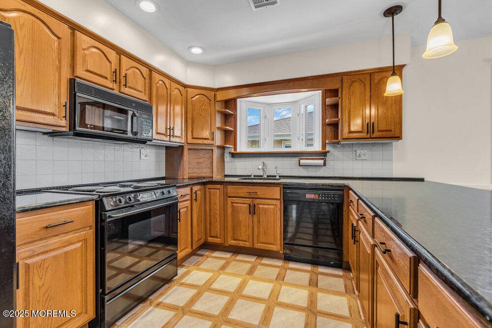 Toms River, NJ 08753,42 Osprey Drive