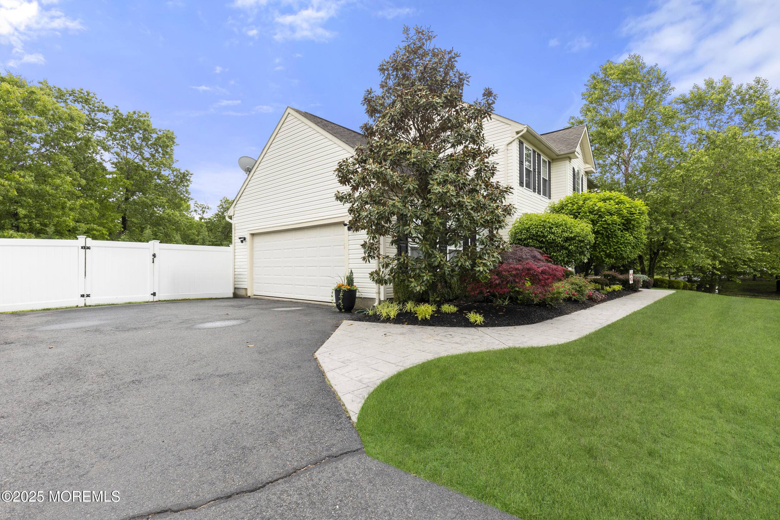Jackson, NJ 08527,1 Kennedy Court
