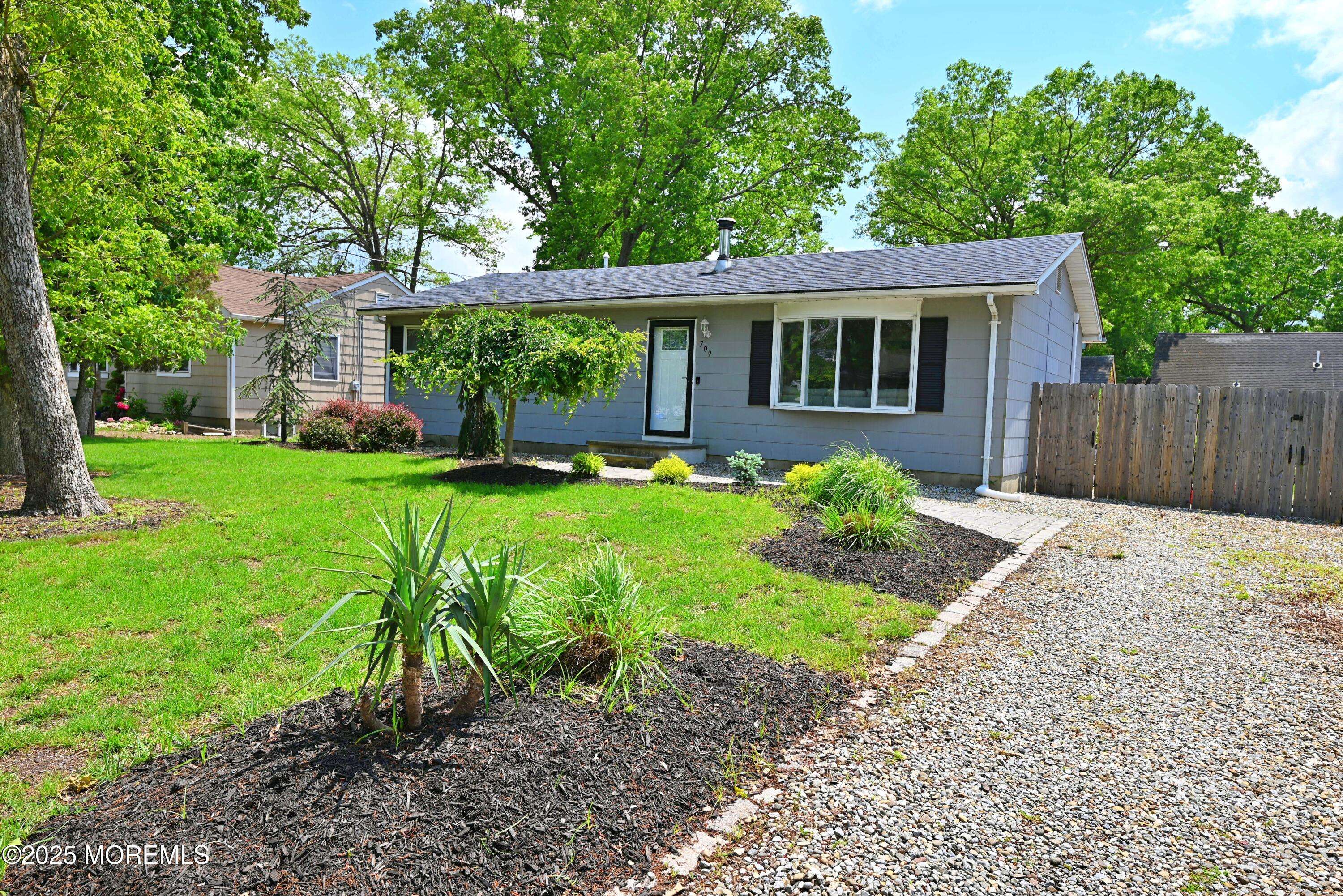Brick, NJ 08723,709 Marys Drive