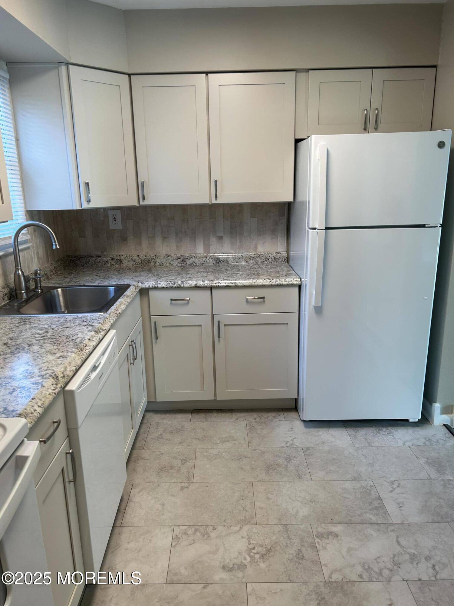 Freehold, NJ 07728,72 Manchester Court #B