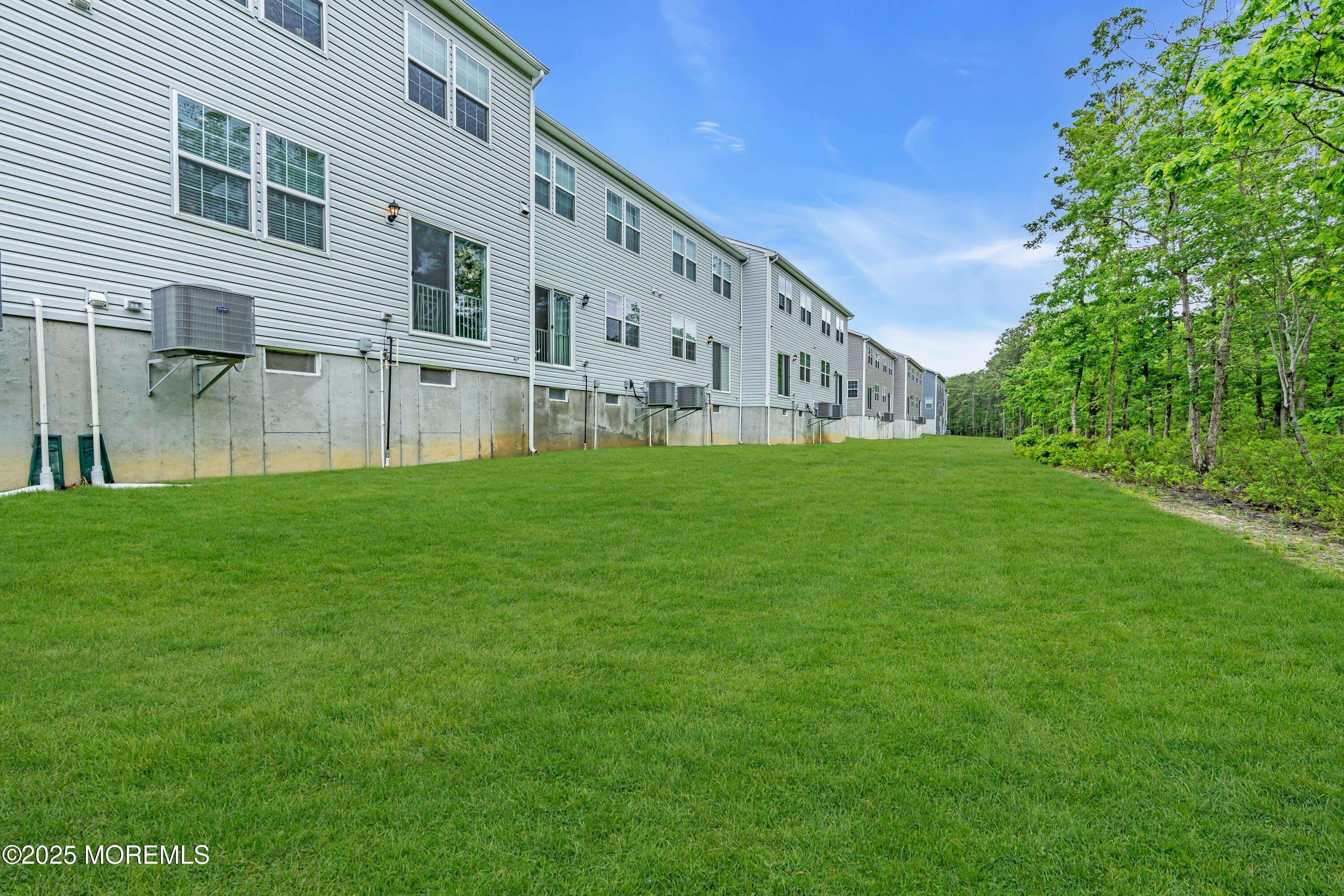 Jackson, NJ 08527,38 Mantoloking Drive