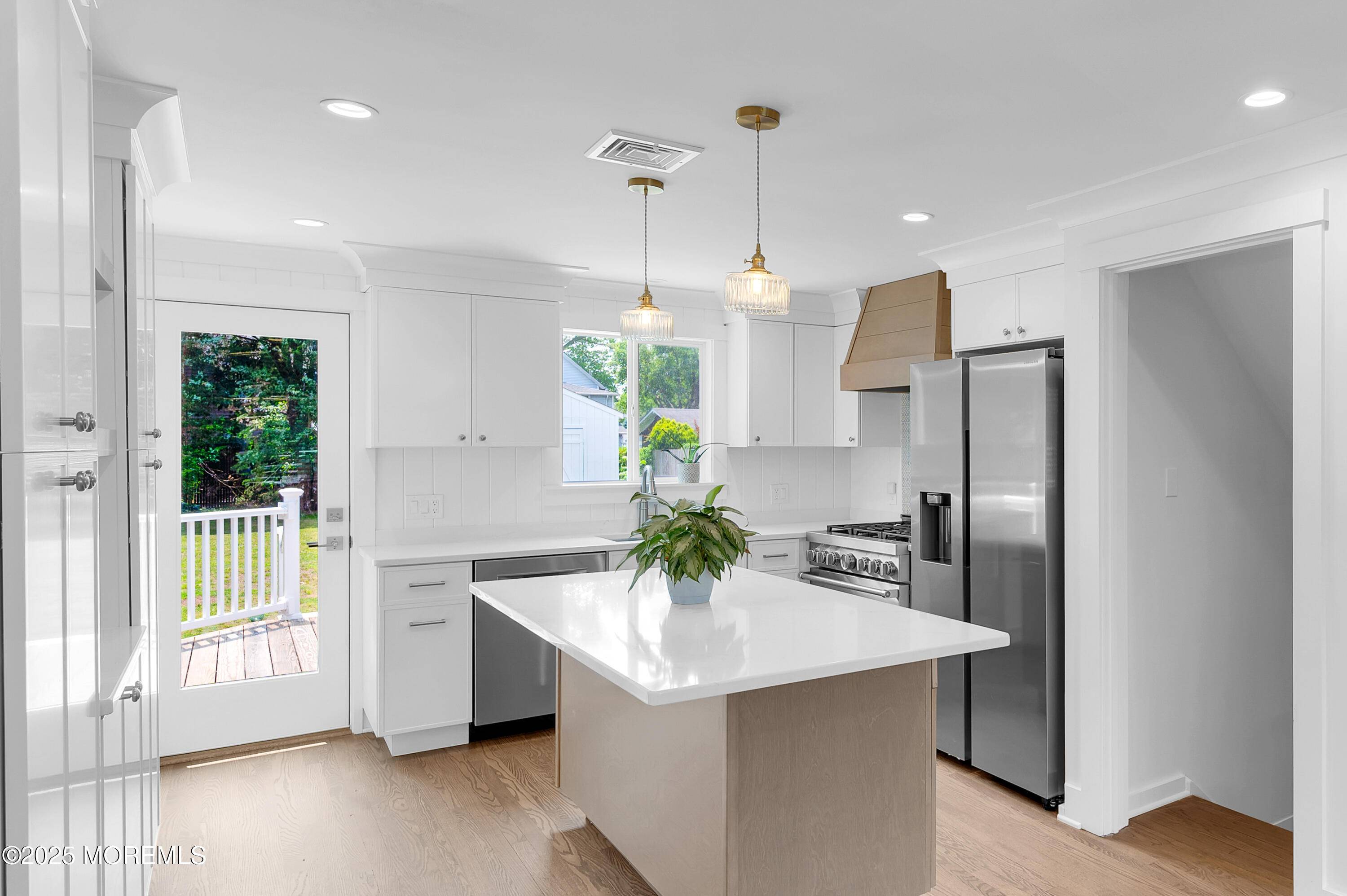 Point Pleasant, NJ 08742,916 Ellison Avenue