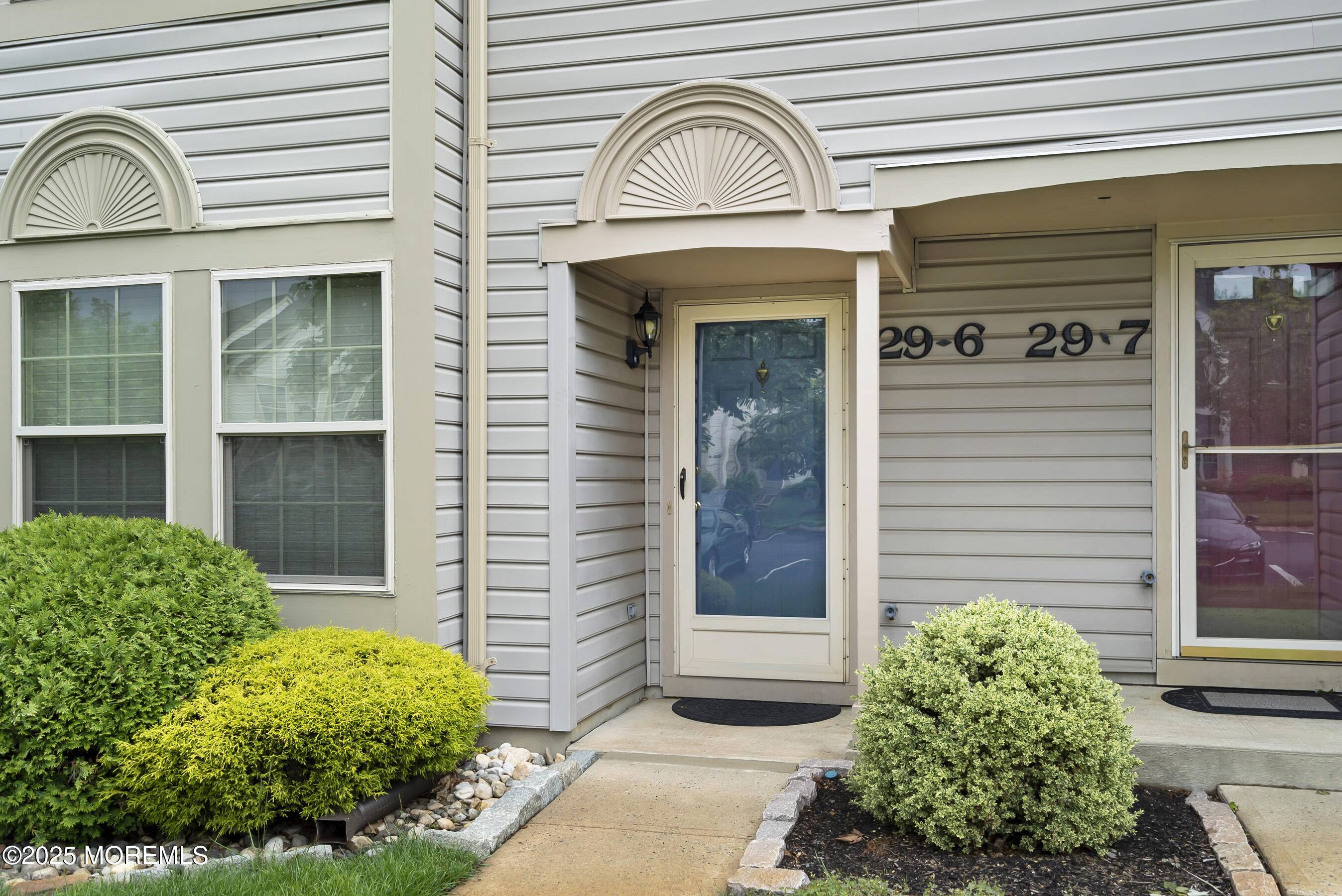 Freehold, NJ 07728,29 Copley Court #6