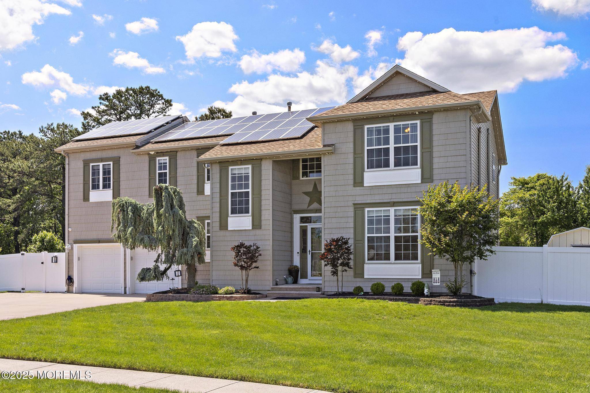 Barnegat, NJ 08005,28 Hannah Lee Road
