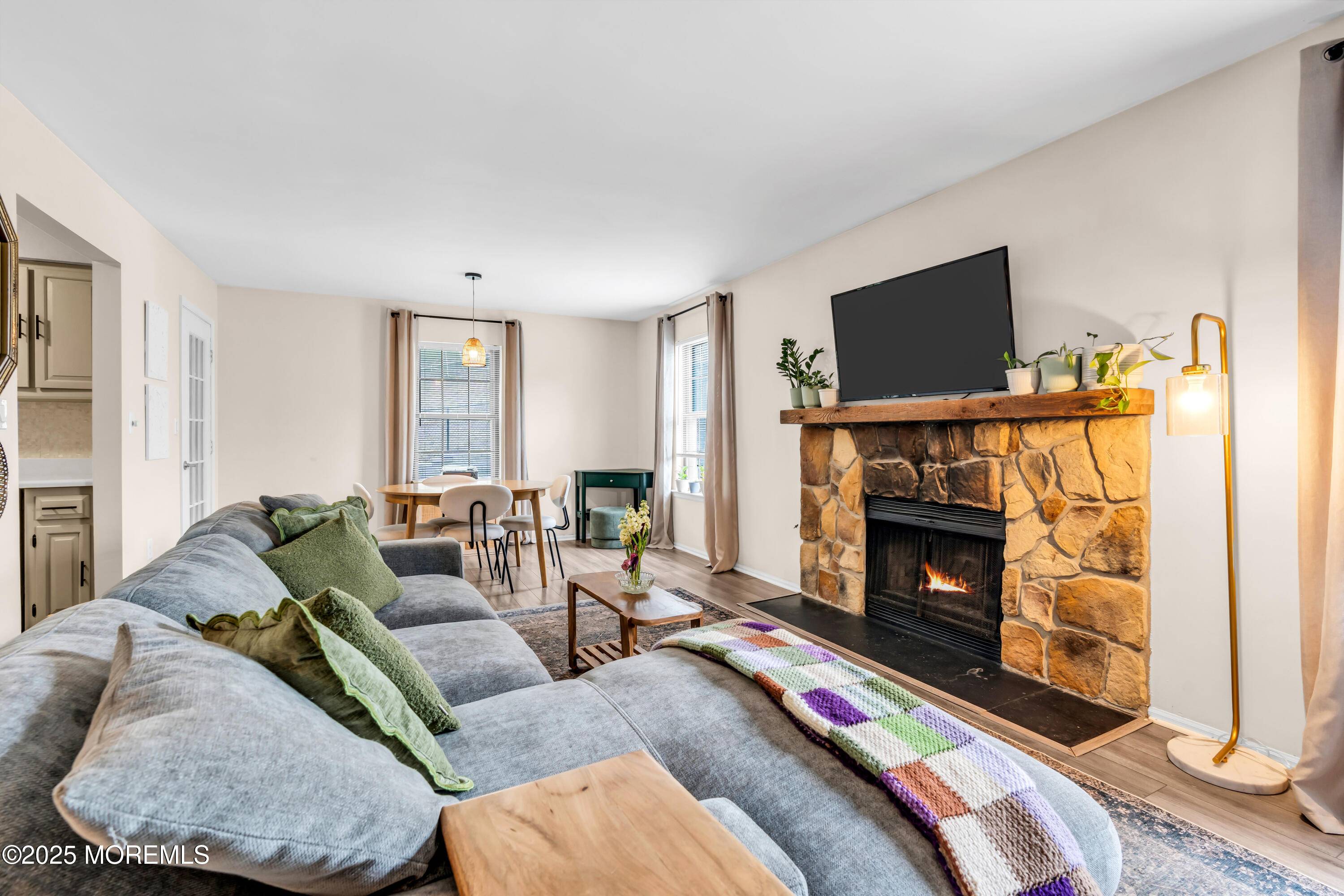 Aberdeen, NJ 07747,212 Wellington Place