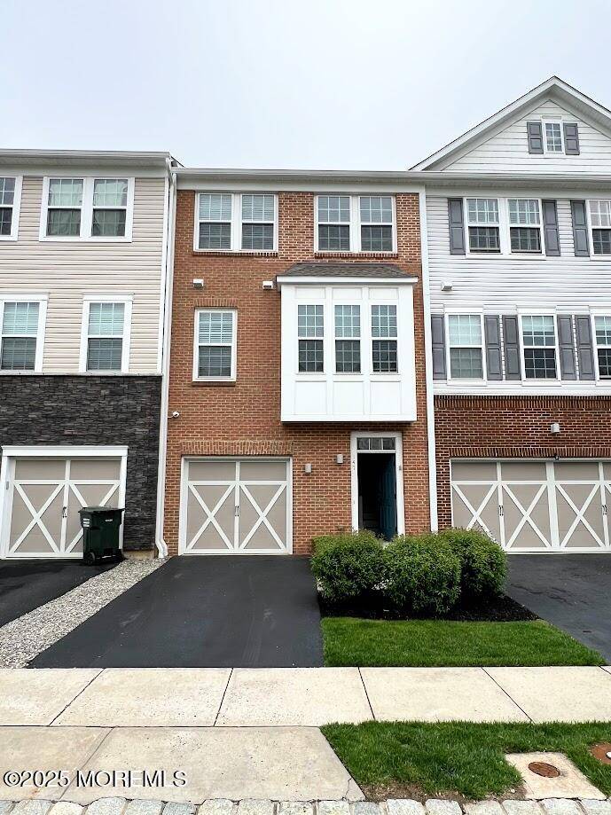 Eatontown, NJ 07724,147 Waypoint Drive