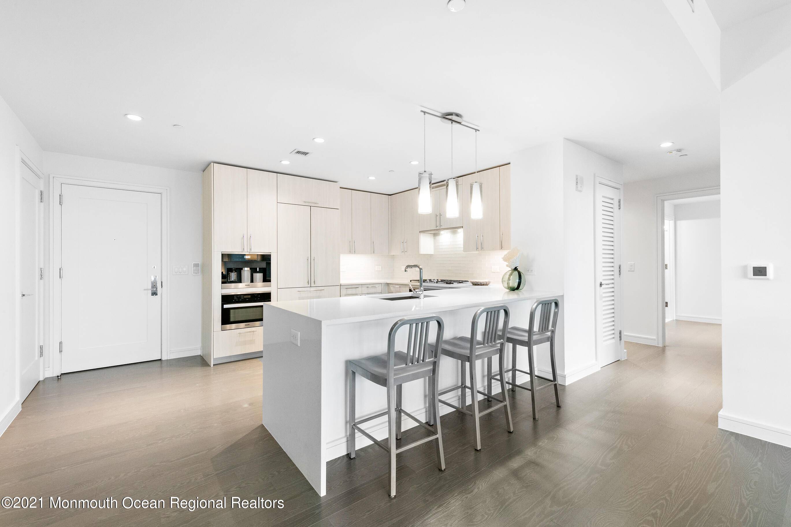 Long Branch, NJ 07740,30 Melrose Terrace #408