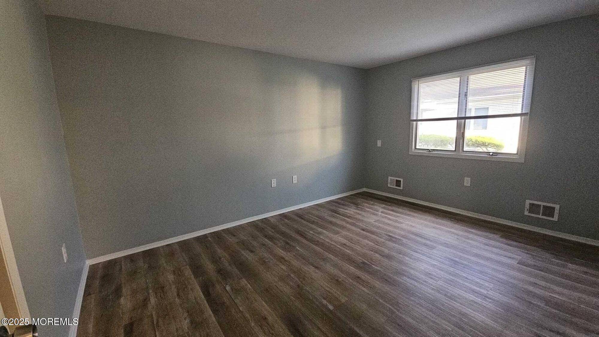 Toms River, NJ 08757,1700 NJ 37 W #124-13