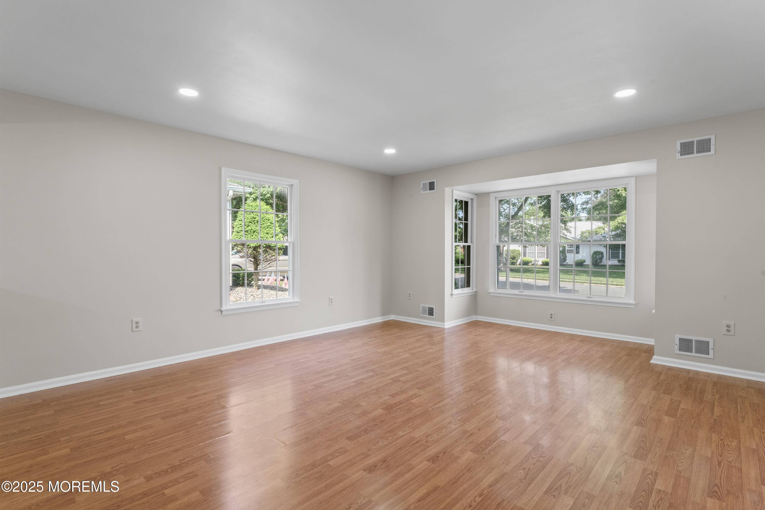 Toms River, NJ 08755,1776 Buttonwood Avenue