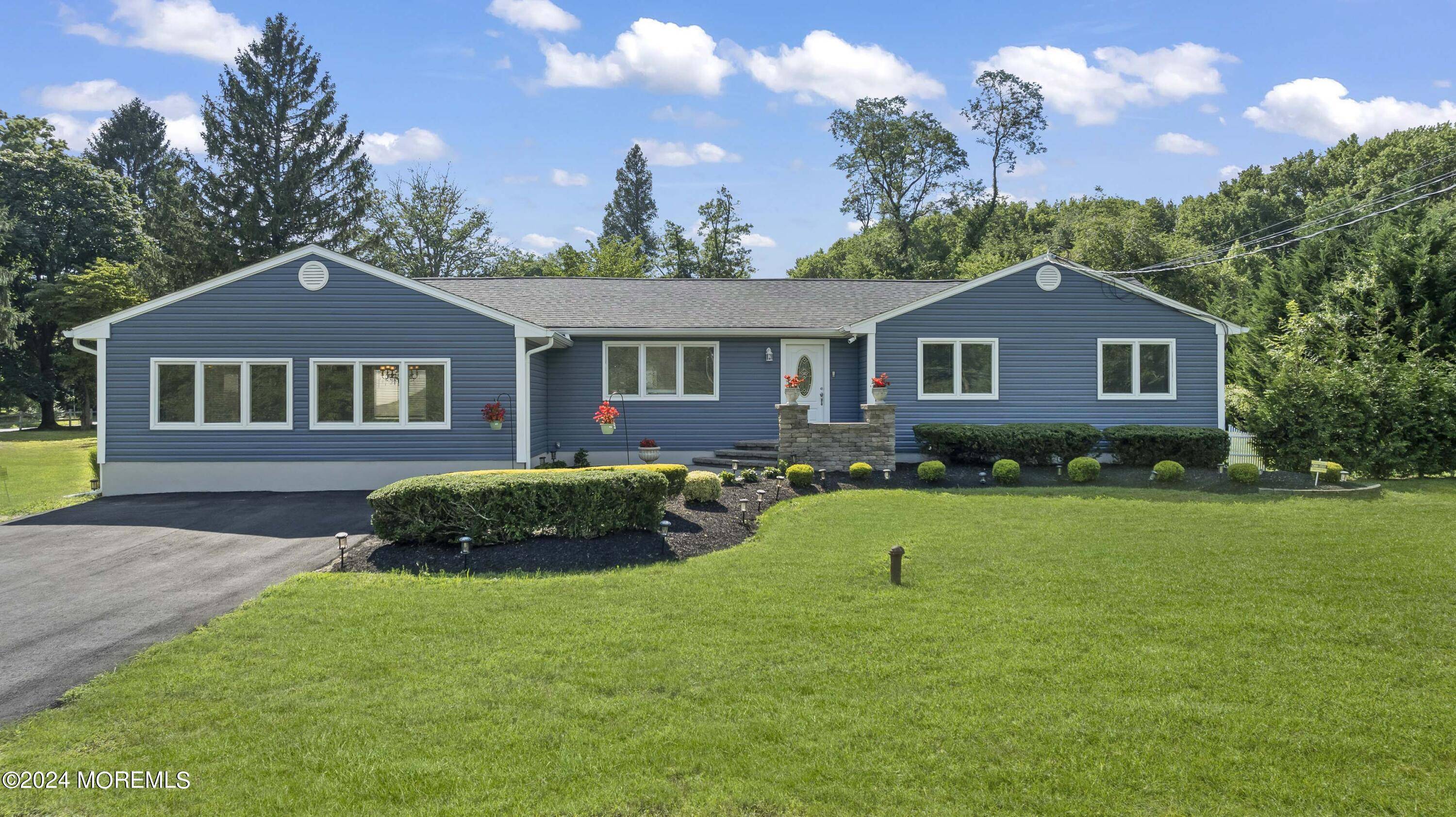 Colts Neck, NJ 07722,11 Water Street