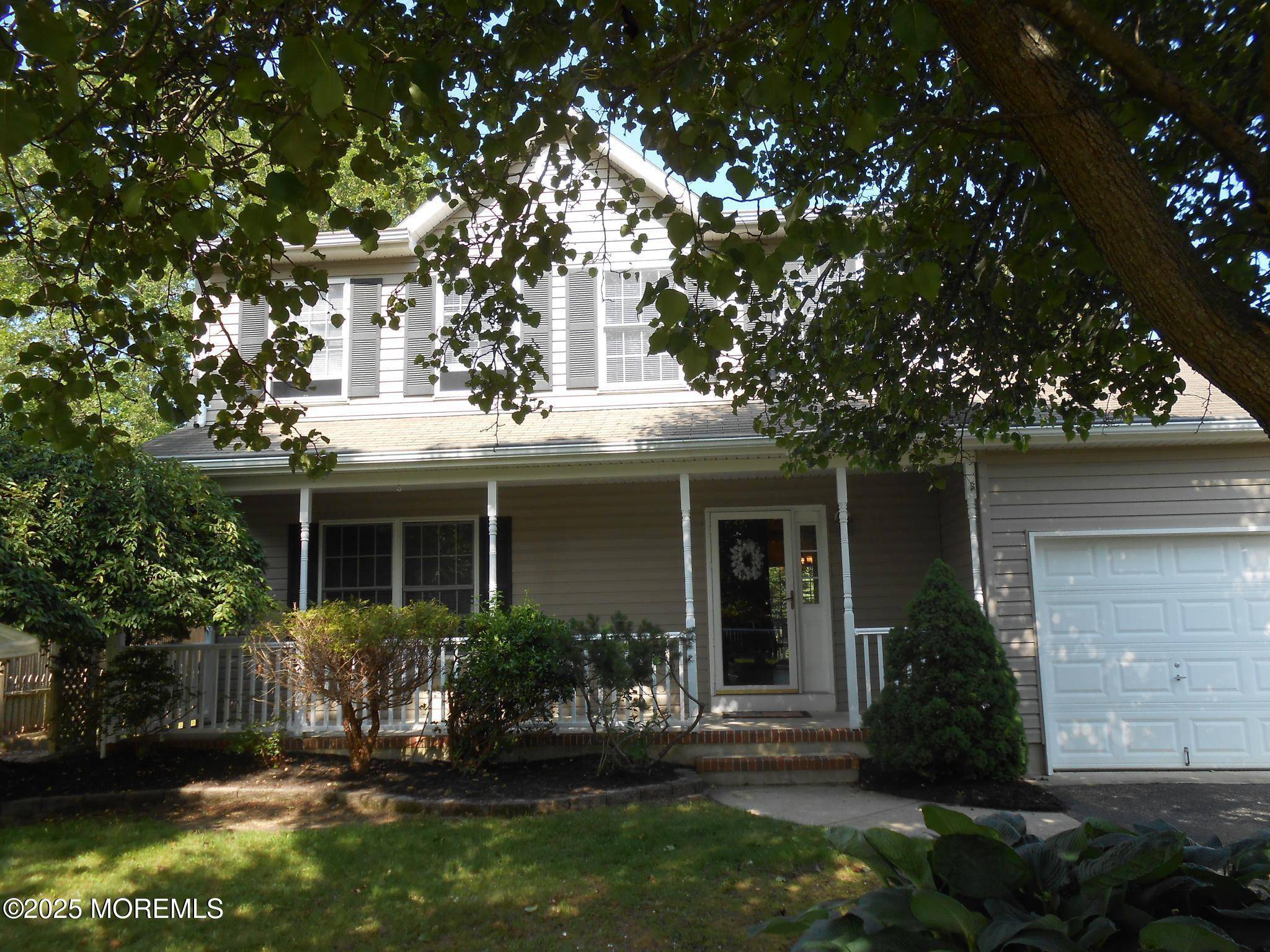 Manahawkin, NJ 08050,483 Coral Lane