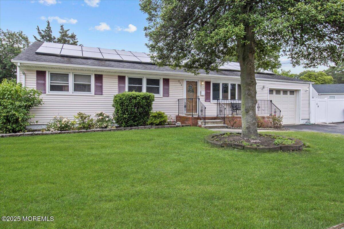 Brick, NJ 08724,202 Nottingham Drive