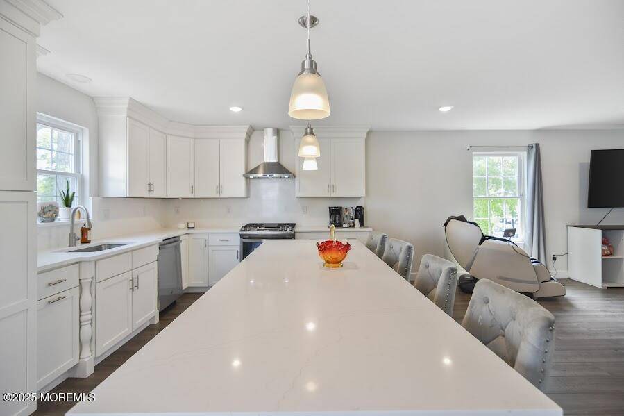 Port Monmouth, NJ 07758,257 Port Monmouth Road