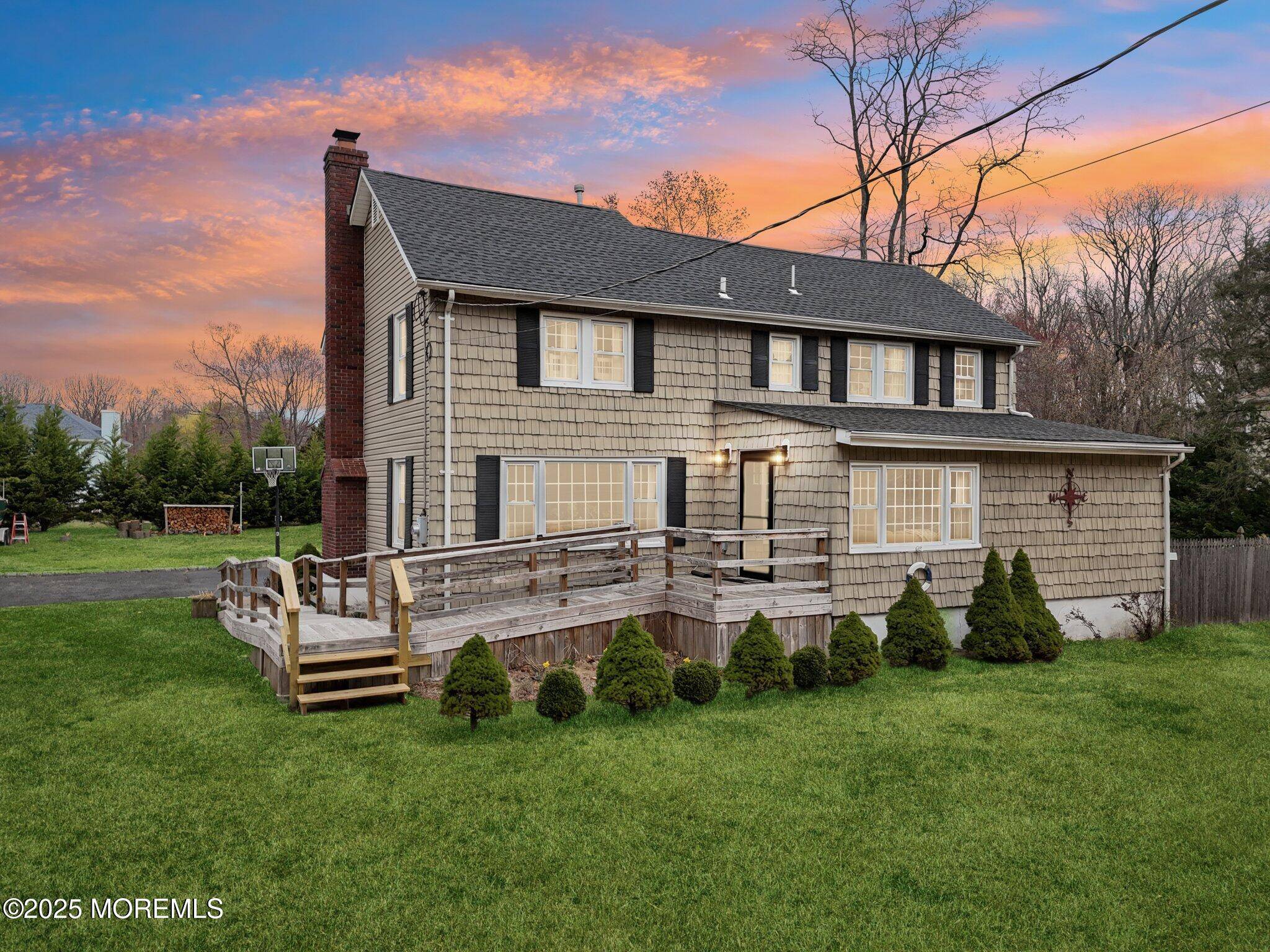 Lincroft, NJ 07738,1592 W Front Street