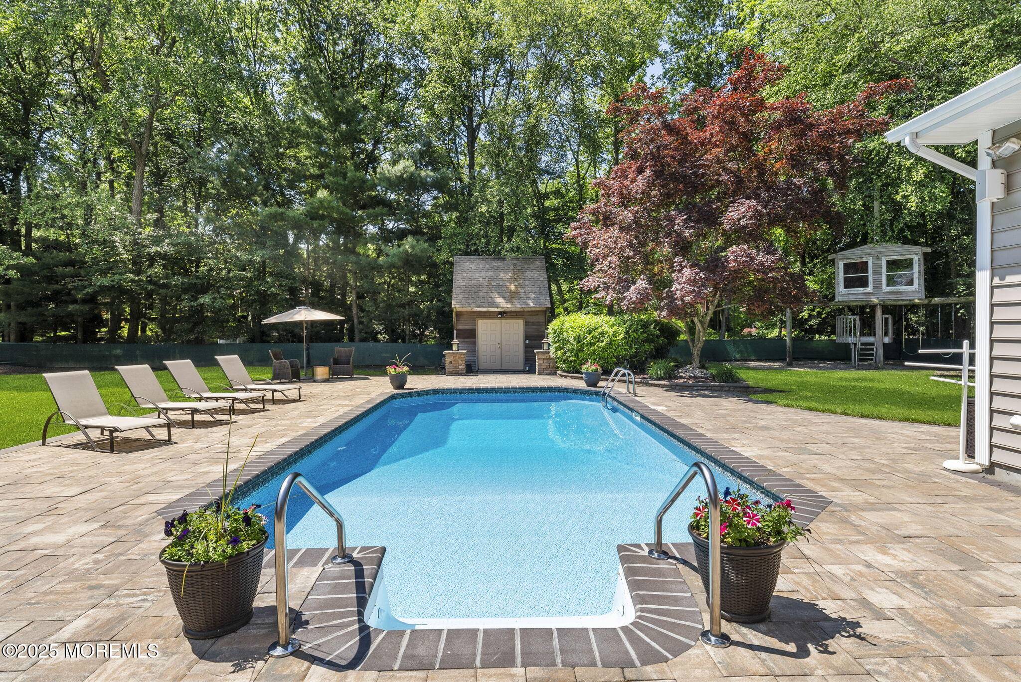 Monroe, NJ 08831,8 Garvey Drive