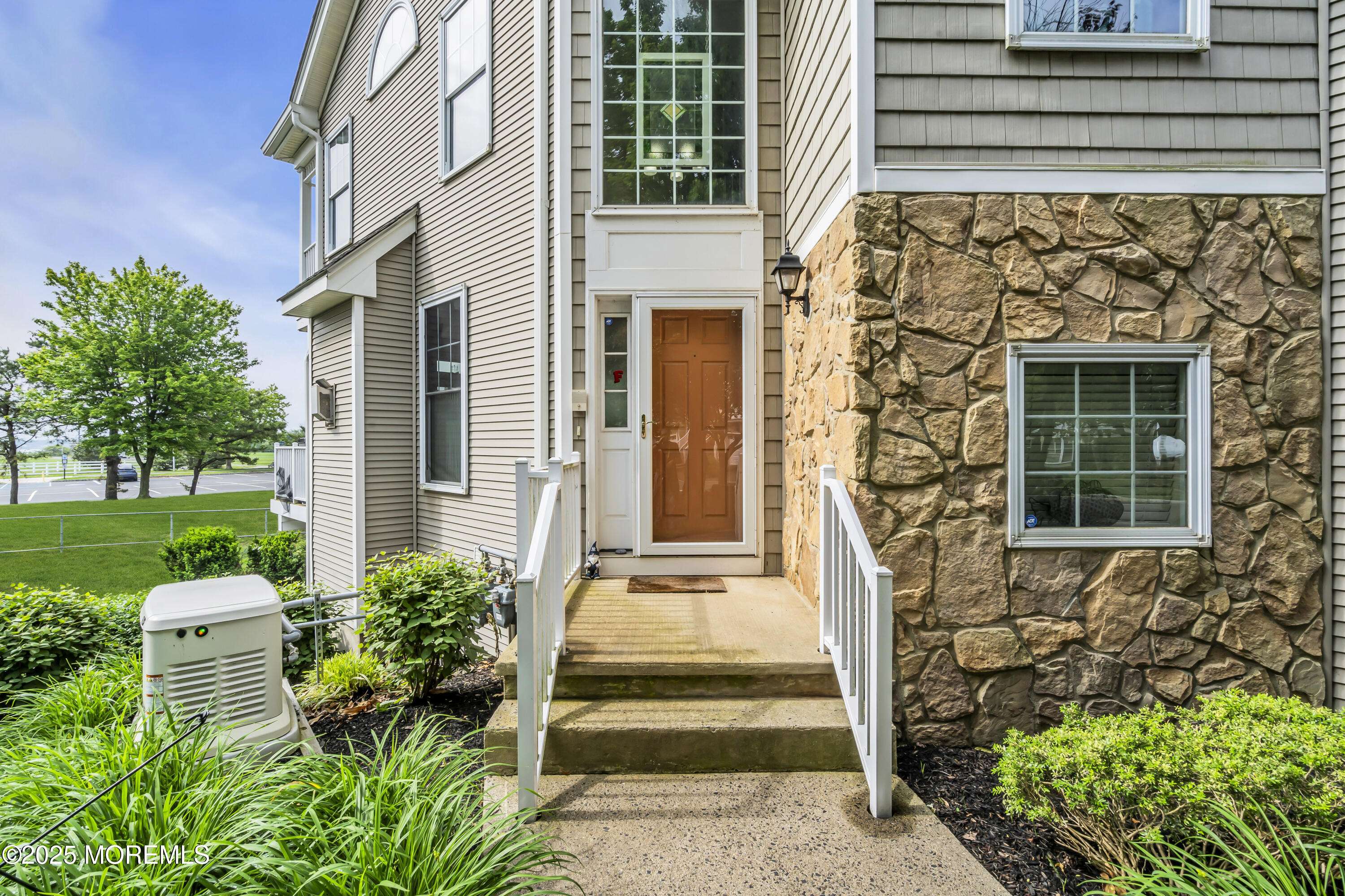 South Amboy, NJ 08879,66 Shore Drive #20