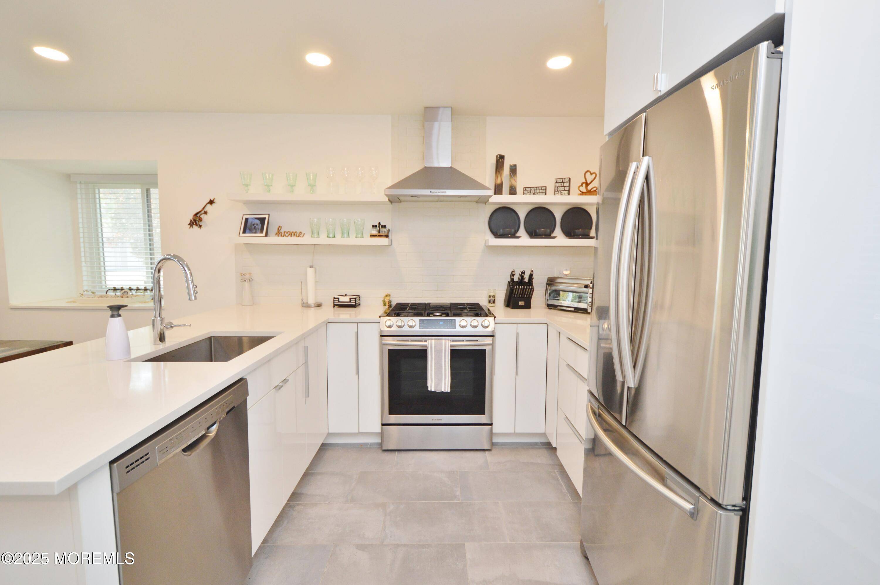 Tinton Falls, NJ 07724,11 Fern Court