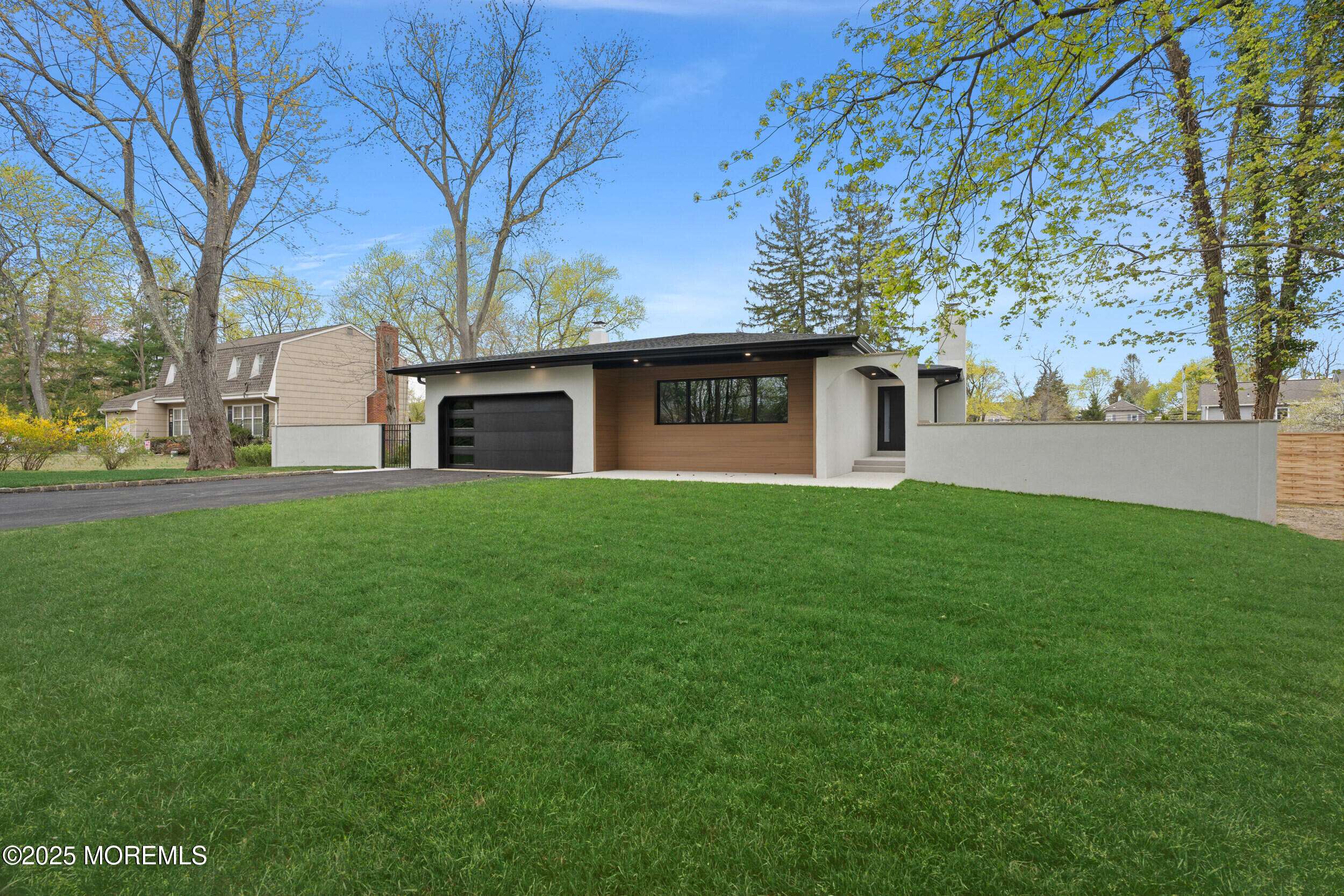 Oakhurst, NJ 07755,441 Slocum Place