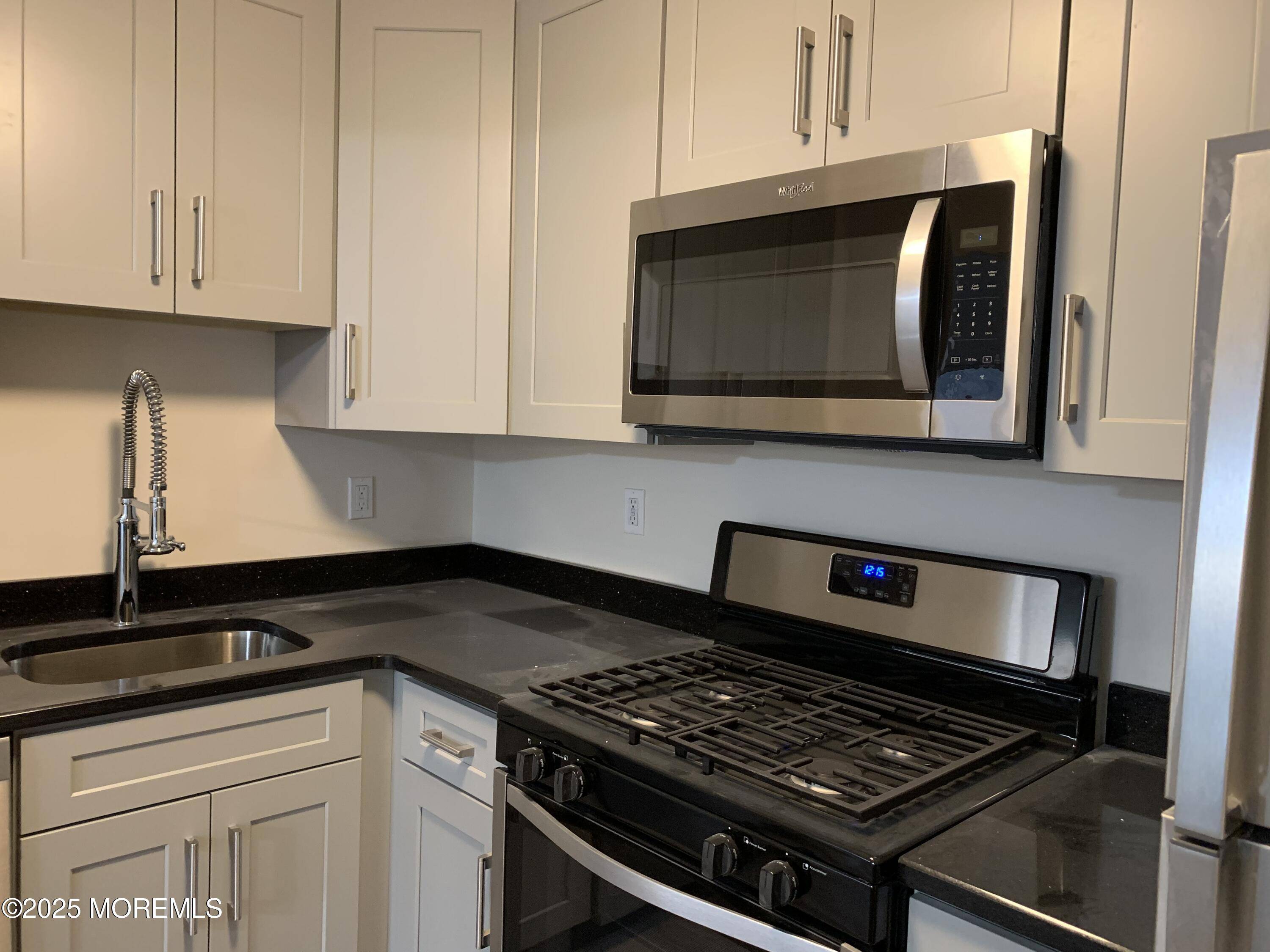 Howell, NJ 07731,62 Briarwood Court