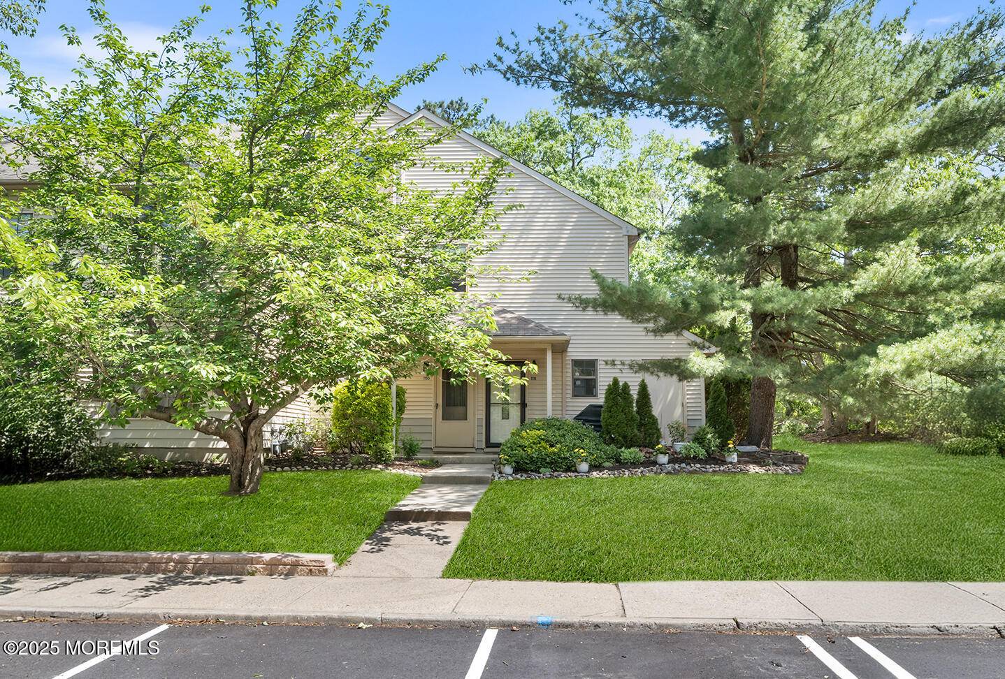 Jackson, NJ 08527,1111 Poppy Place