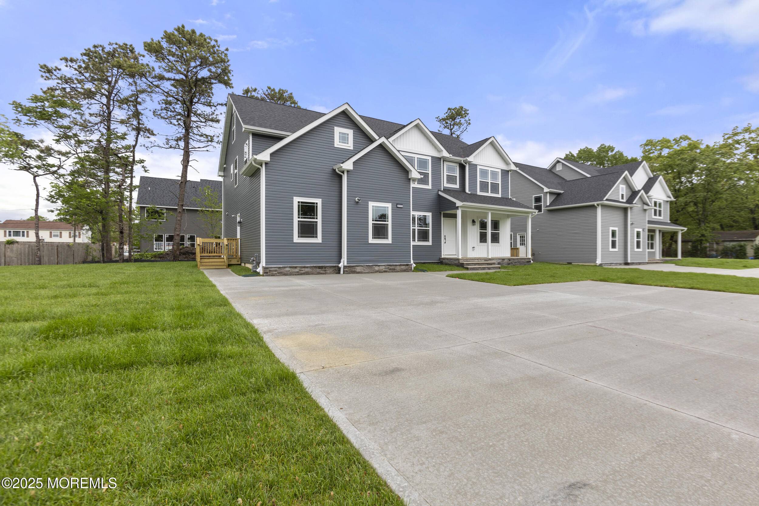 Toms River, NJ 08757,801 Commonwealth Boulevard