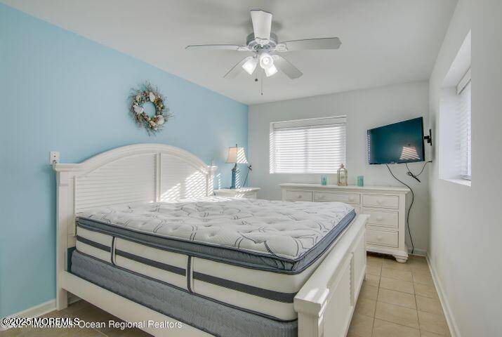Sea Bright, NJ 07760,1488 Ocean Avenue #8