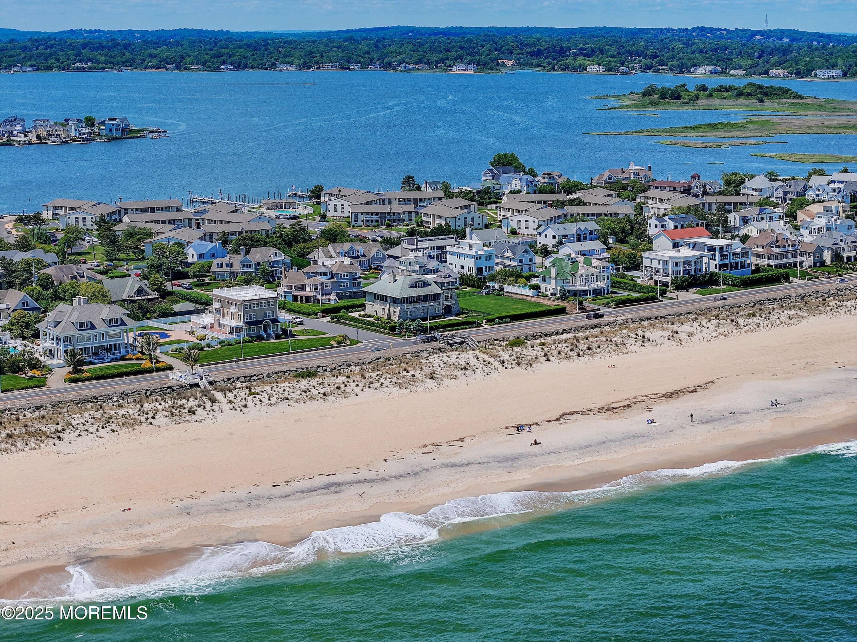Monmouth Beach, NJ 07750,89 Wharfside Drive